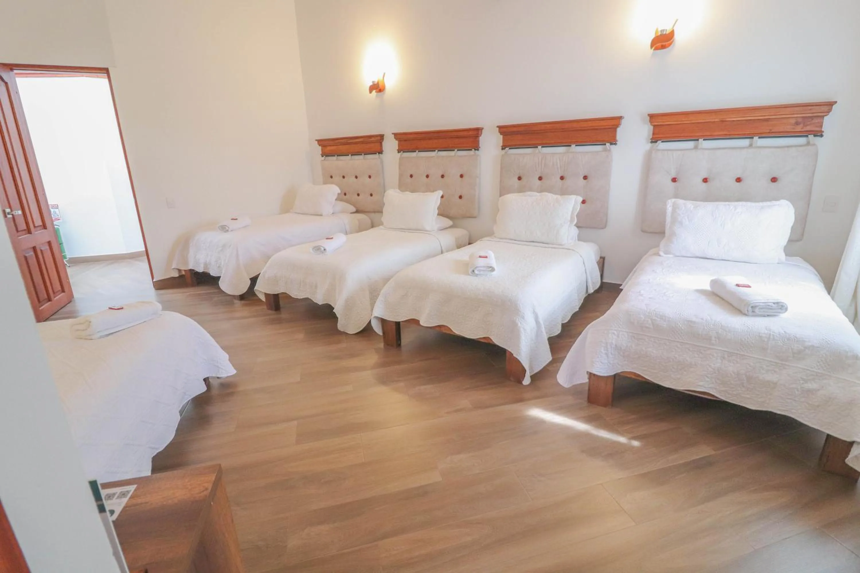 Bedroom, Bed in Hotel las Palmas