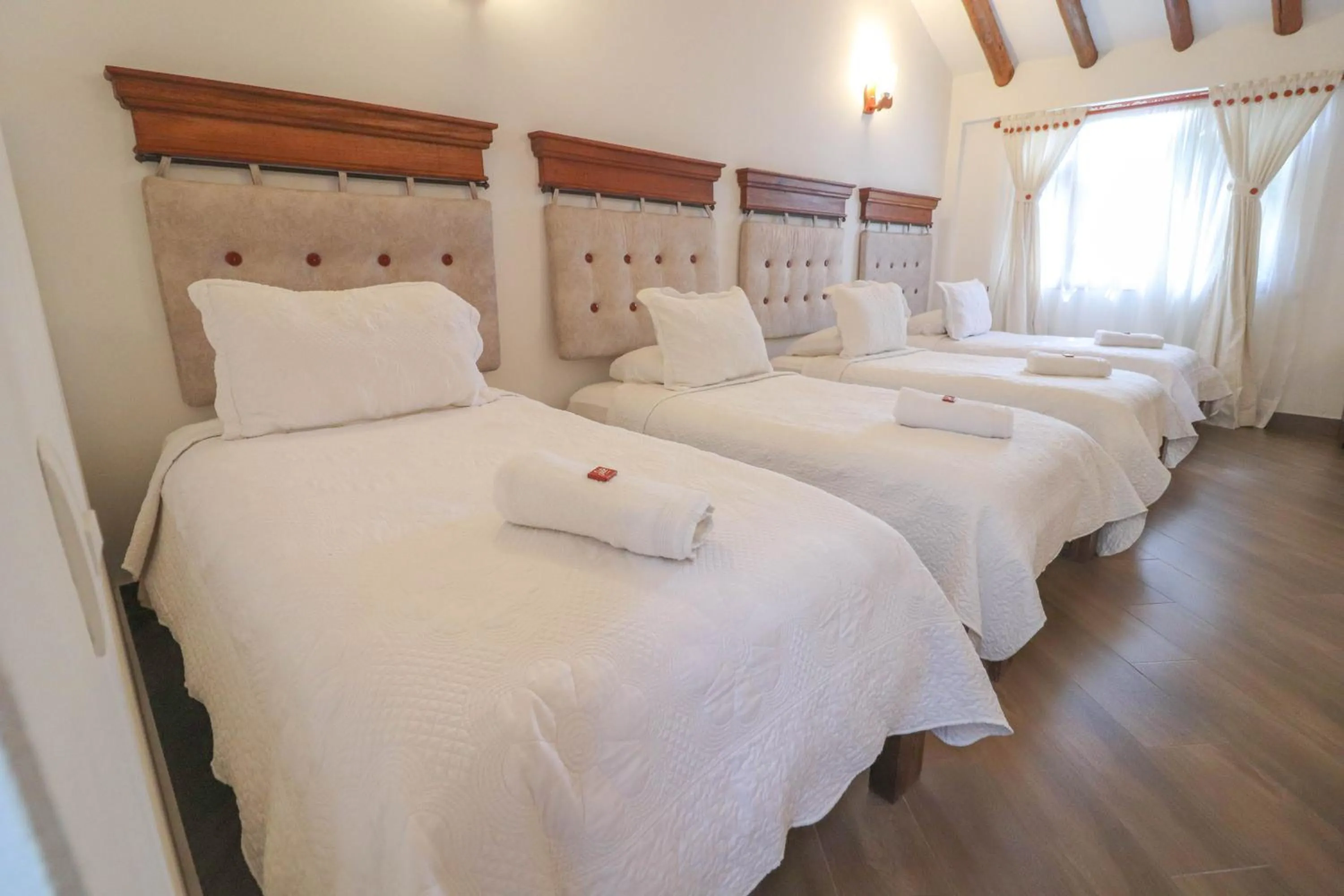 Photo of the whole room, Bed in Hotel las Palmas