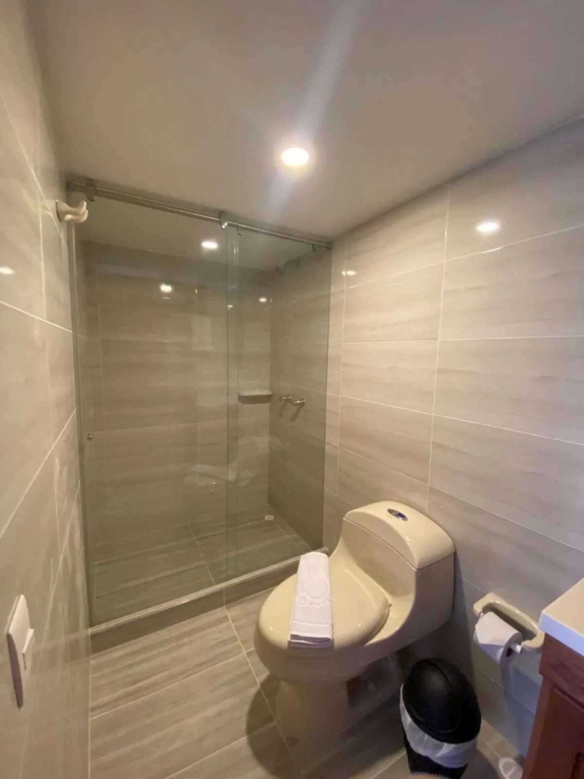 Shower in Hotel las Palmas