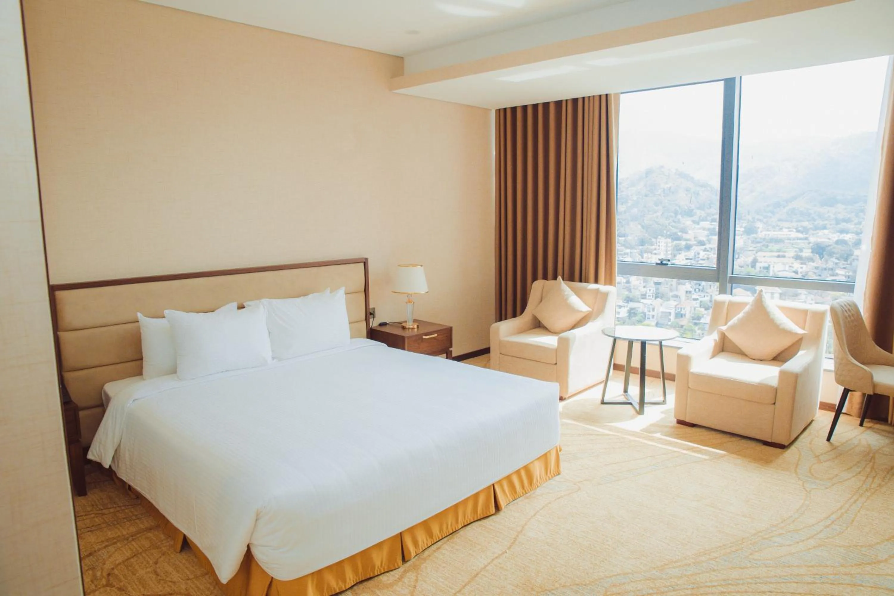 Bedroom, Bed in Muong Thanh Luxury Cao Bang