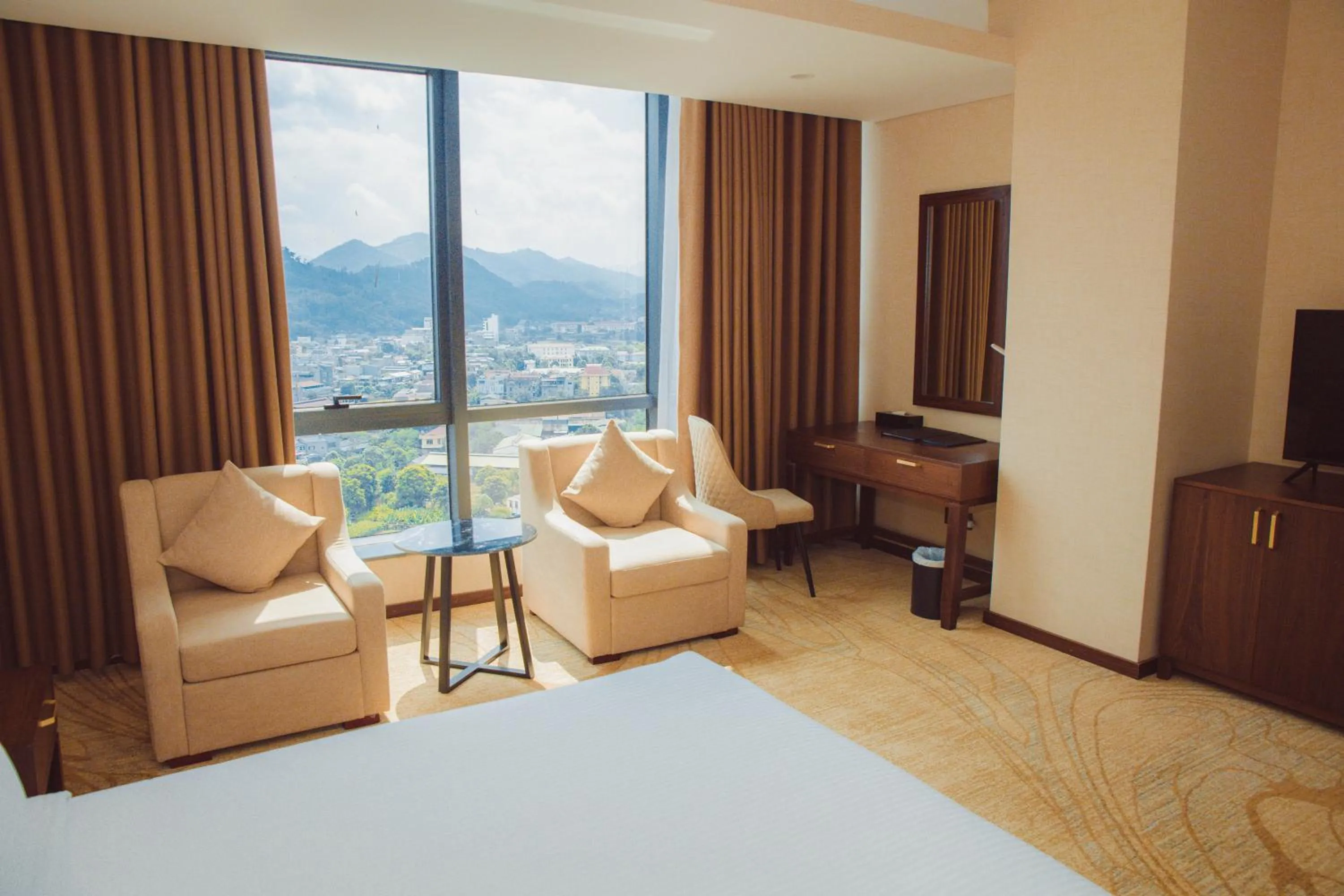 Bedroom, Bed in Muong Thanh Luxury Cao Bang