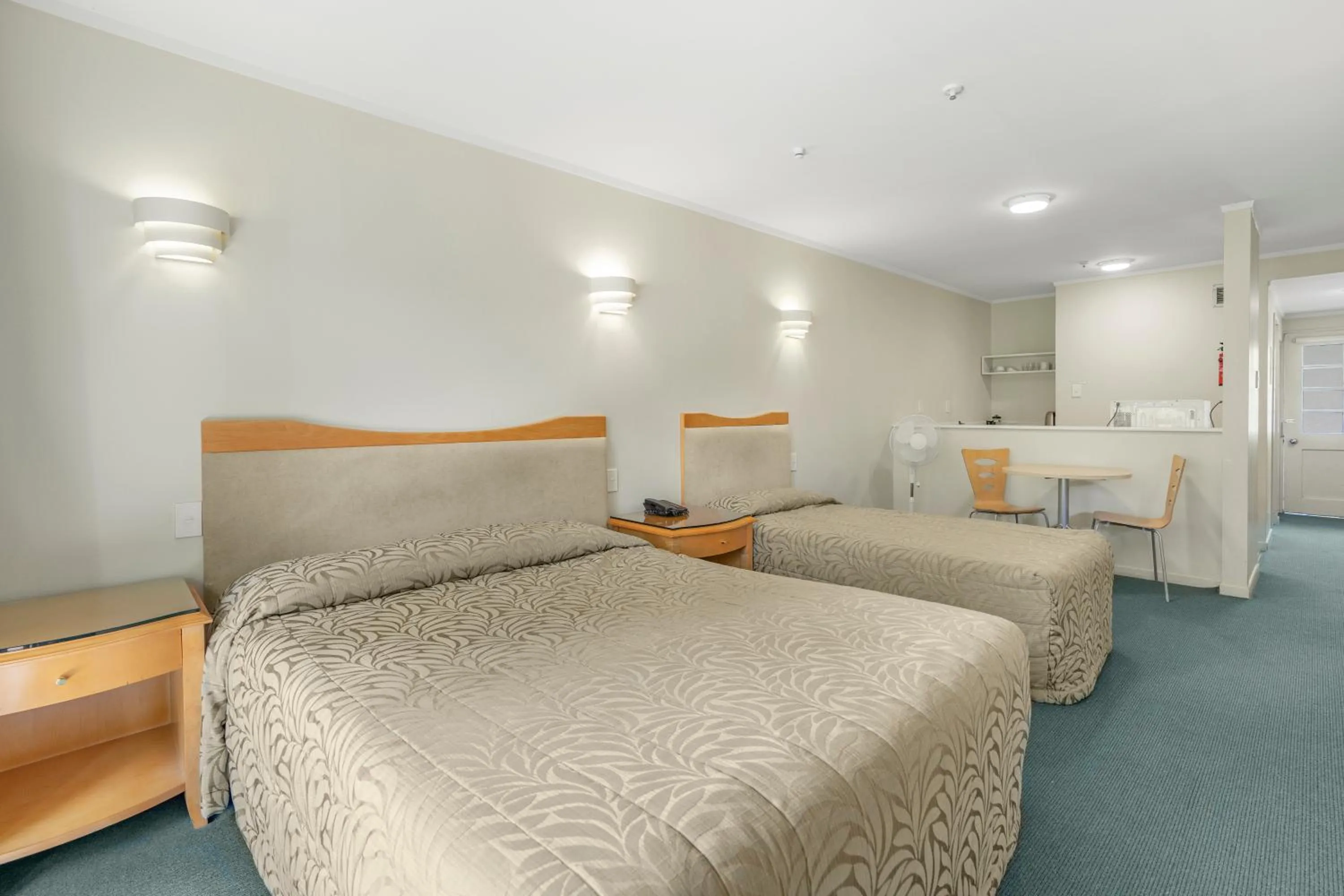 Bed in Capital Lodge Motor Inn