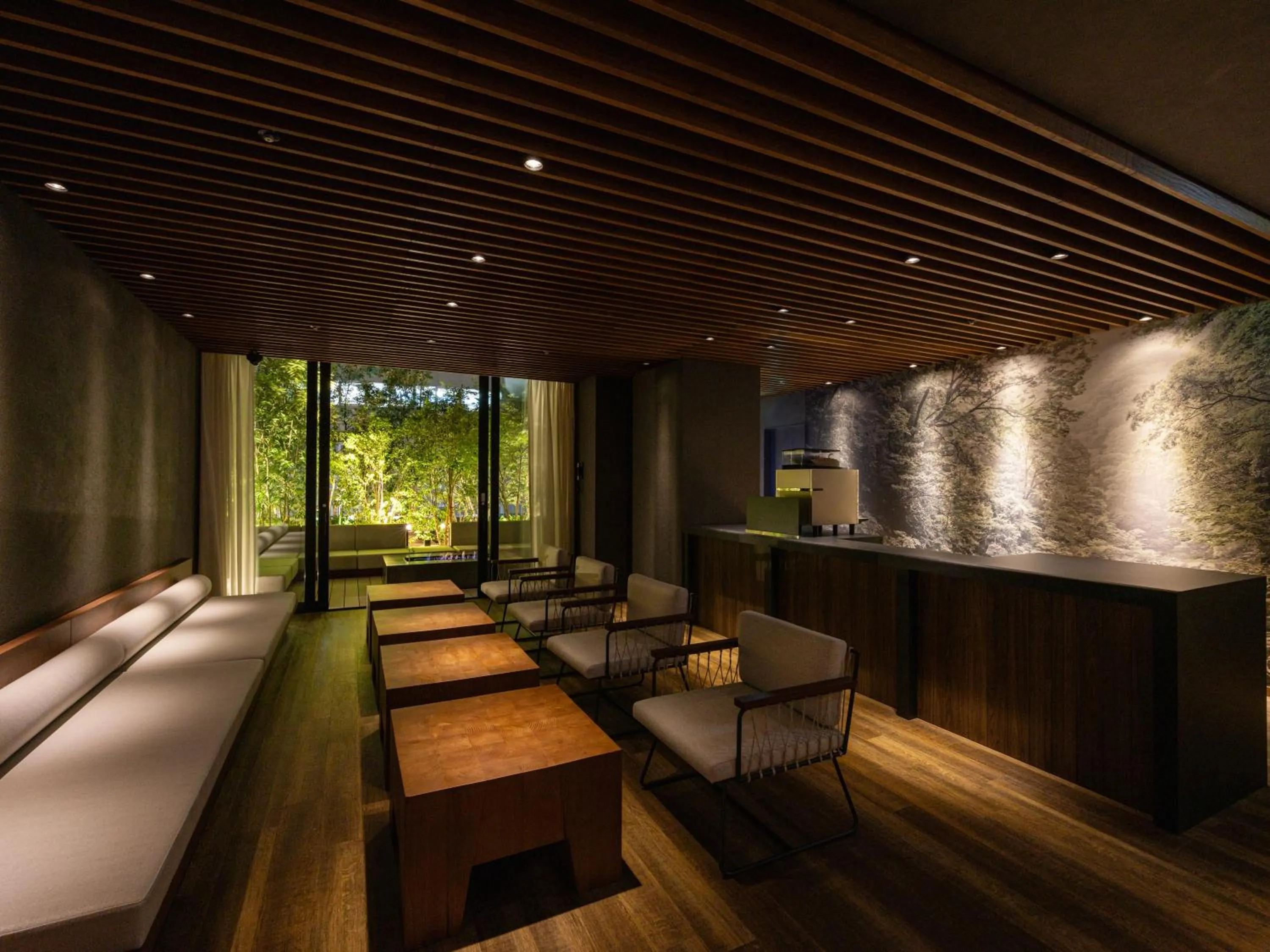 Lounge or bar in The Royal Park Canvas Fukuoka Nakasu