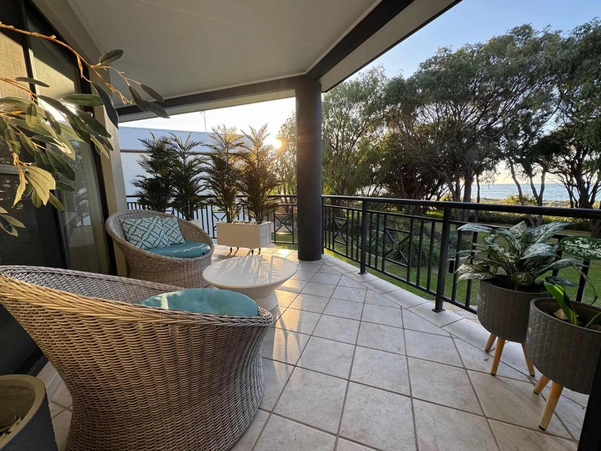 5@CapeView, beachfront Geographe Bay