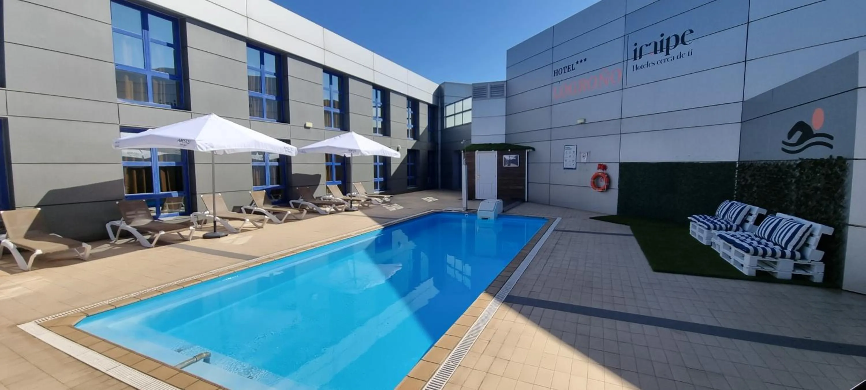 Iraipe Logroño Hotel