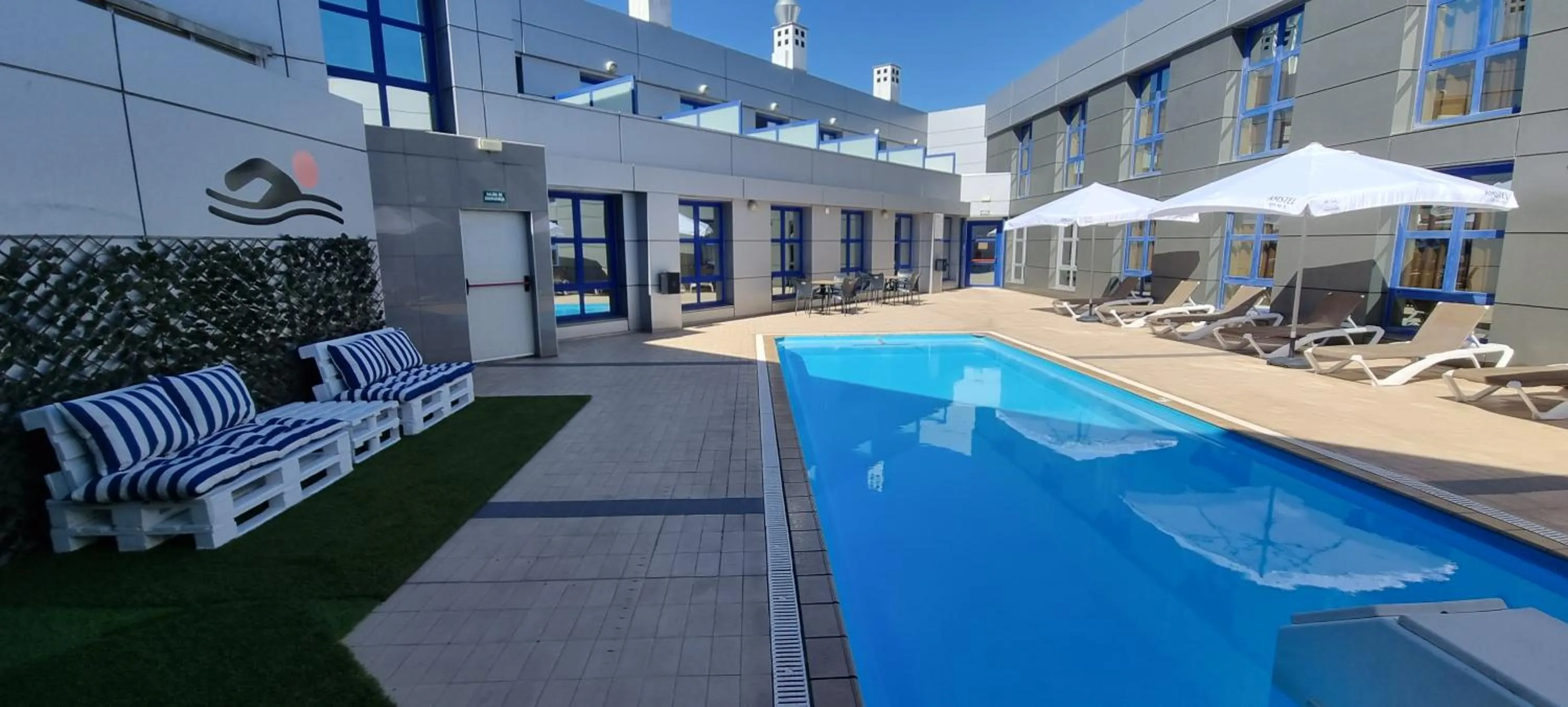 Iraipe Logroño Hotel