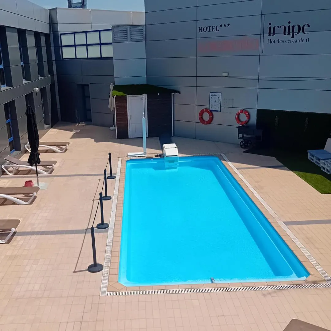 Pool view in Iraipe Logroño Hotel