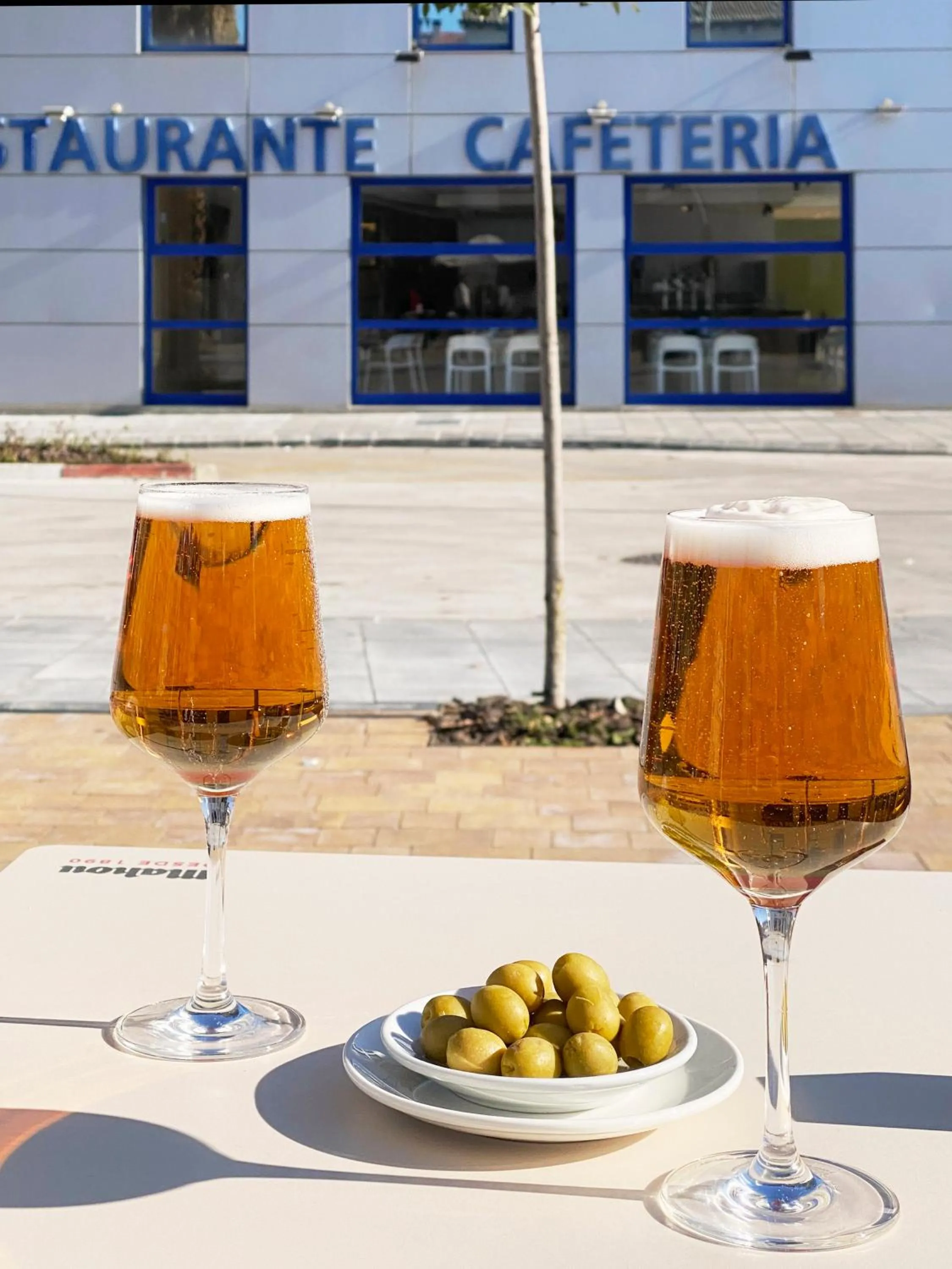 Restaurant/places to eat in Iraipe Logroño Hotel