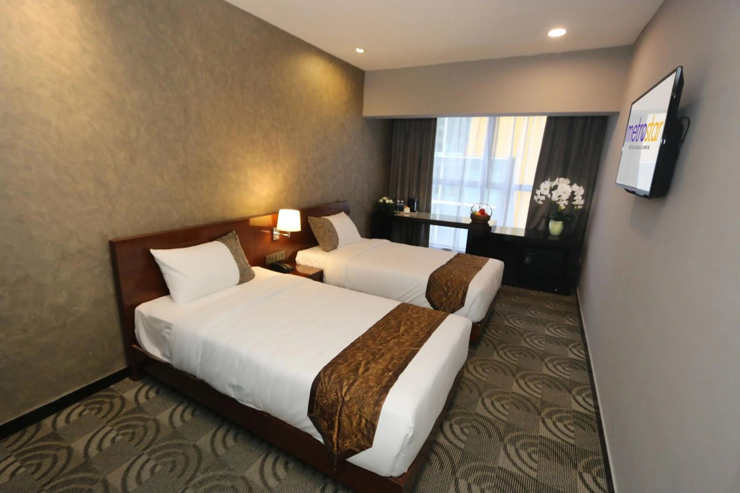 Bed in Metrostar Hotel Kuala Lumpur