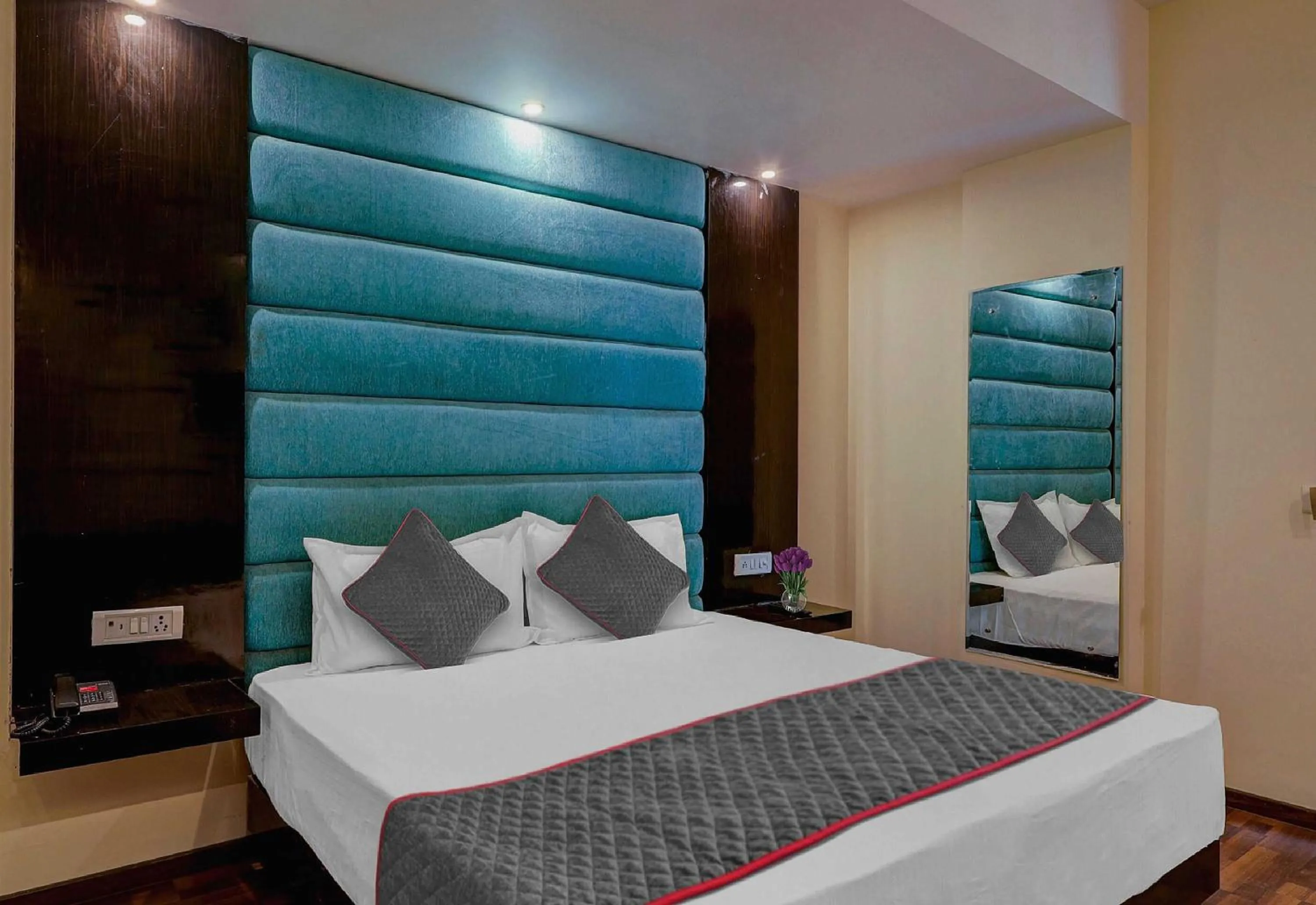 Bedroom in Hotel O Golden King