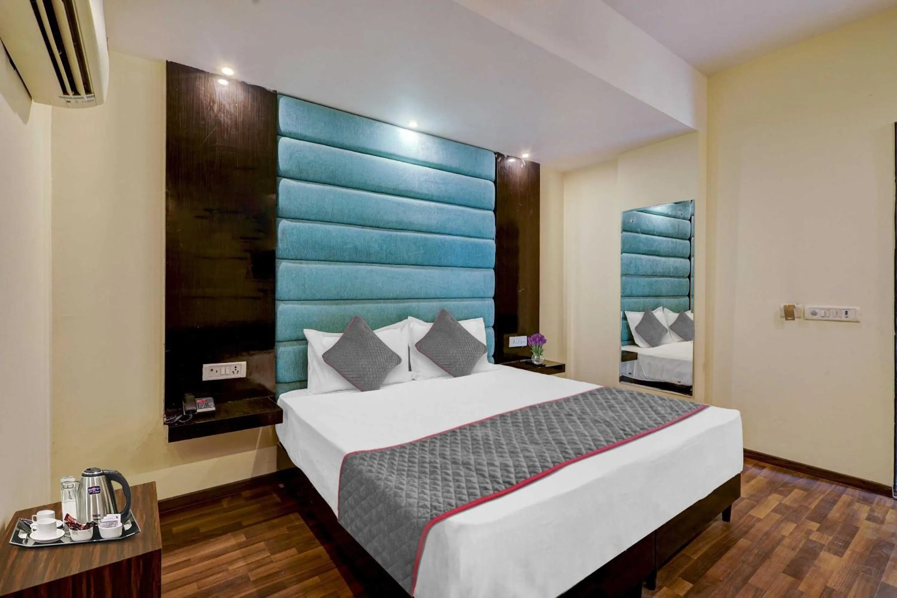 Bedroom in Hotel O Golden King