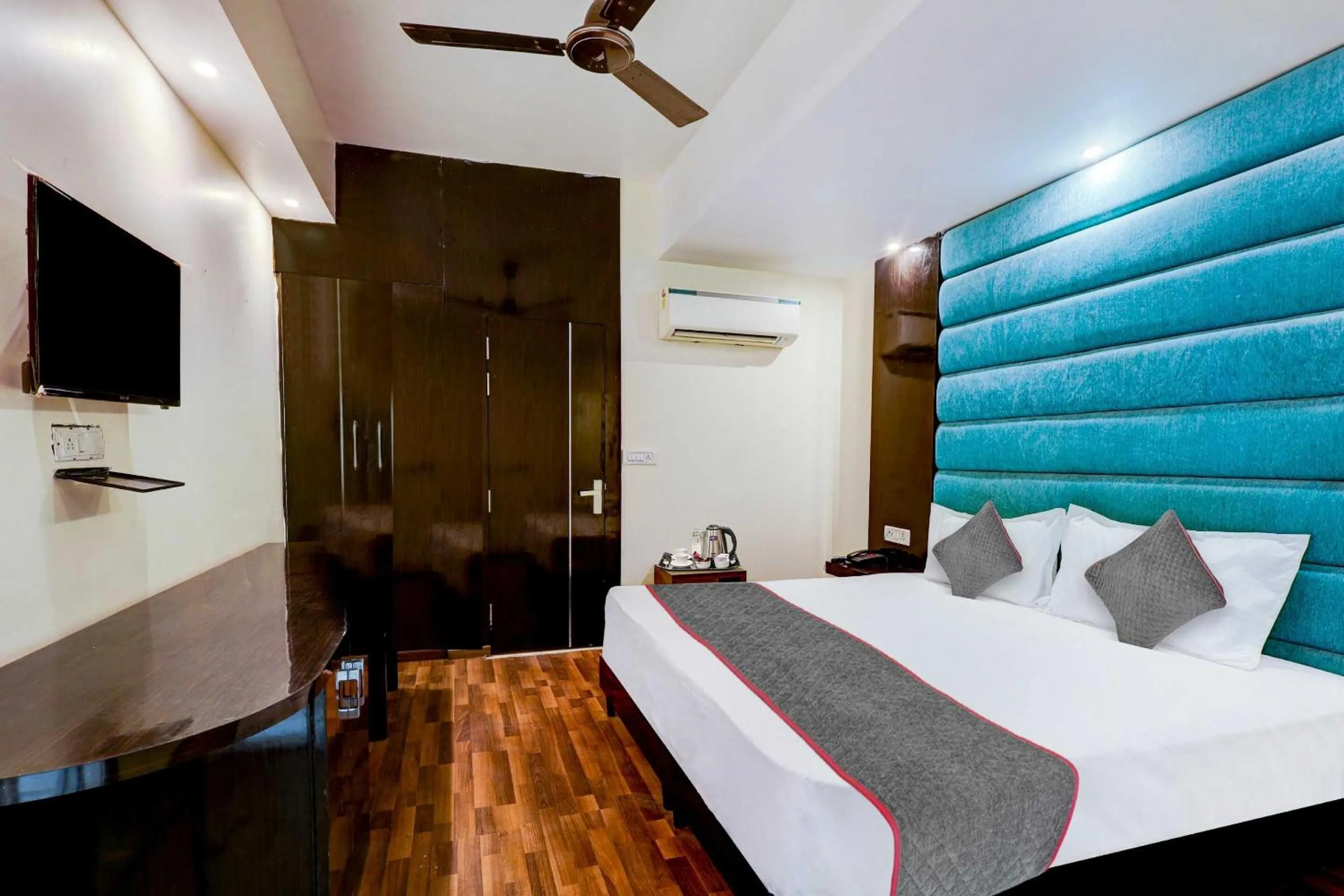 Bedroom in Hotel O Golden King