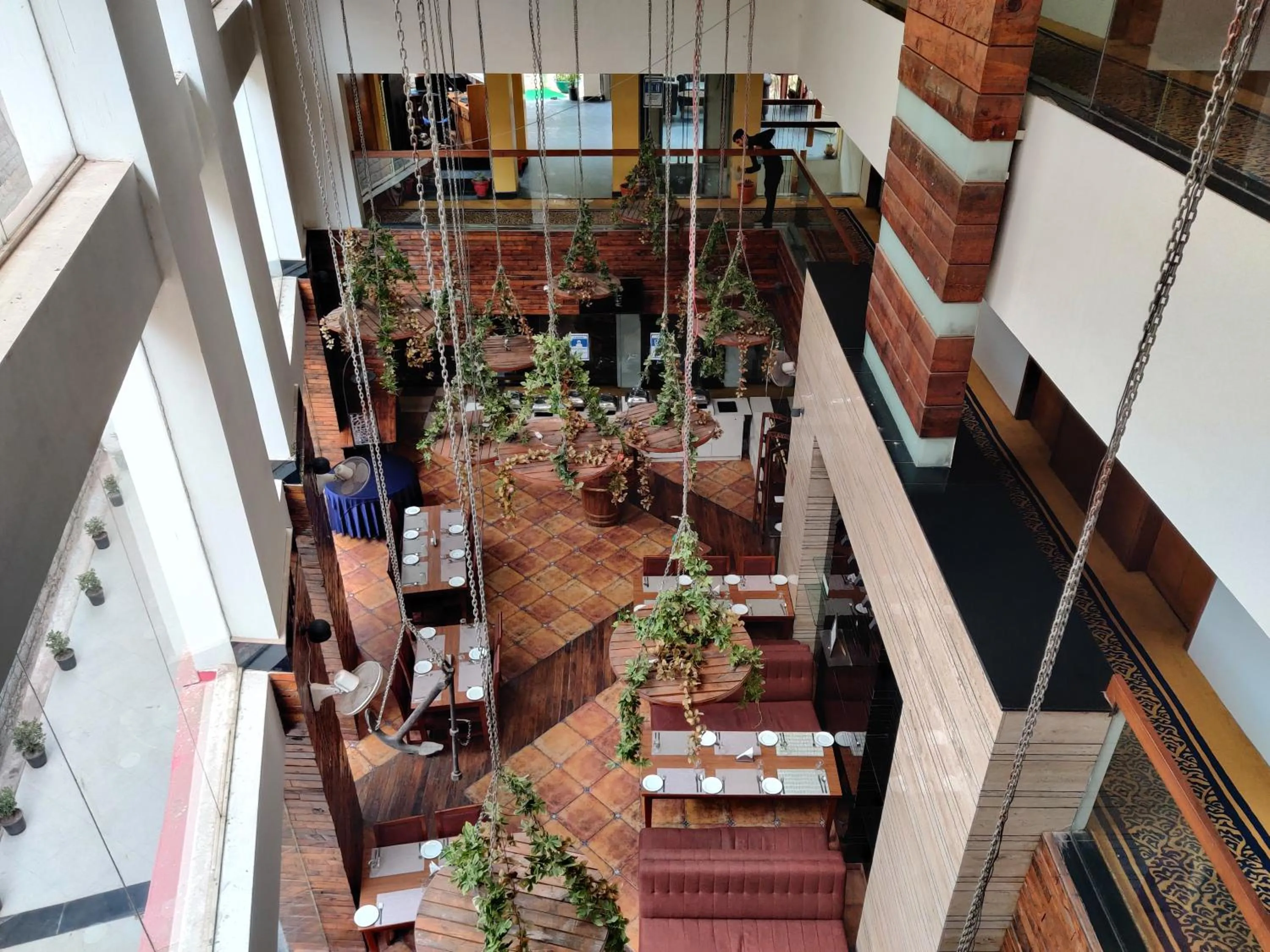 Restaurant/places to eat in Wood Creek Resort & Spa Kasauli