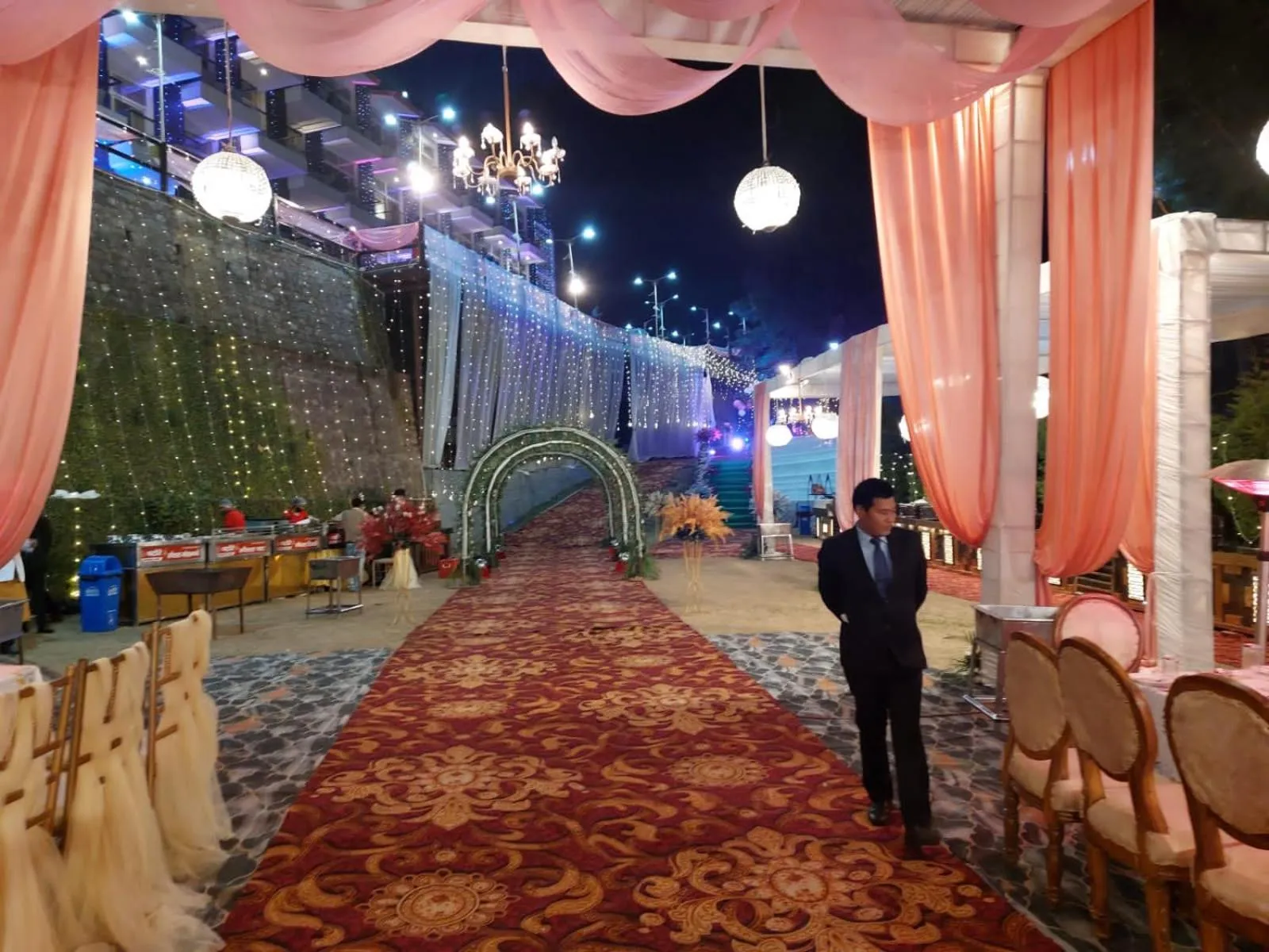 Garden in Wood Creek Resort & Spa Kasauli