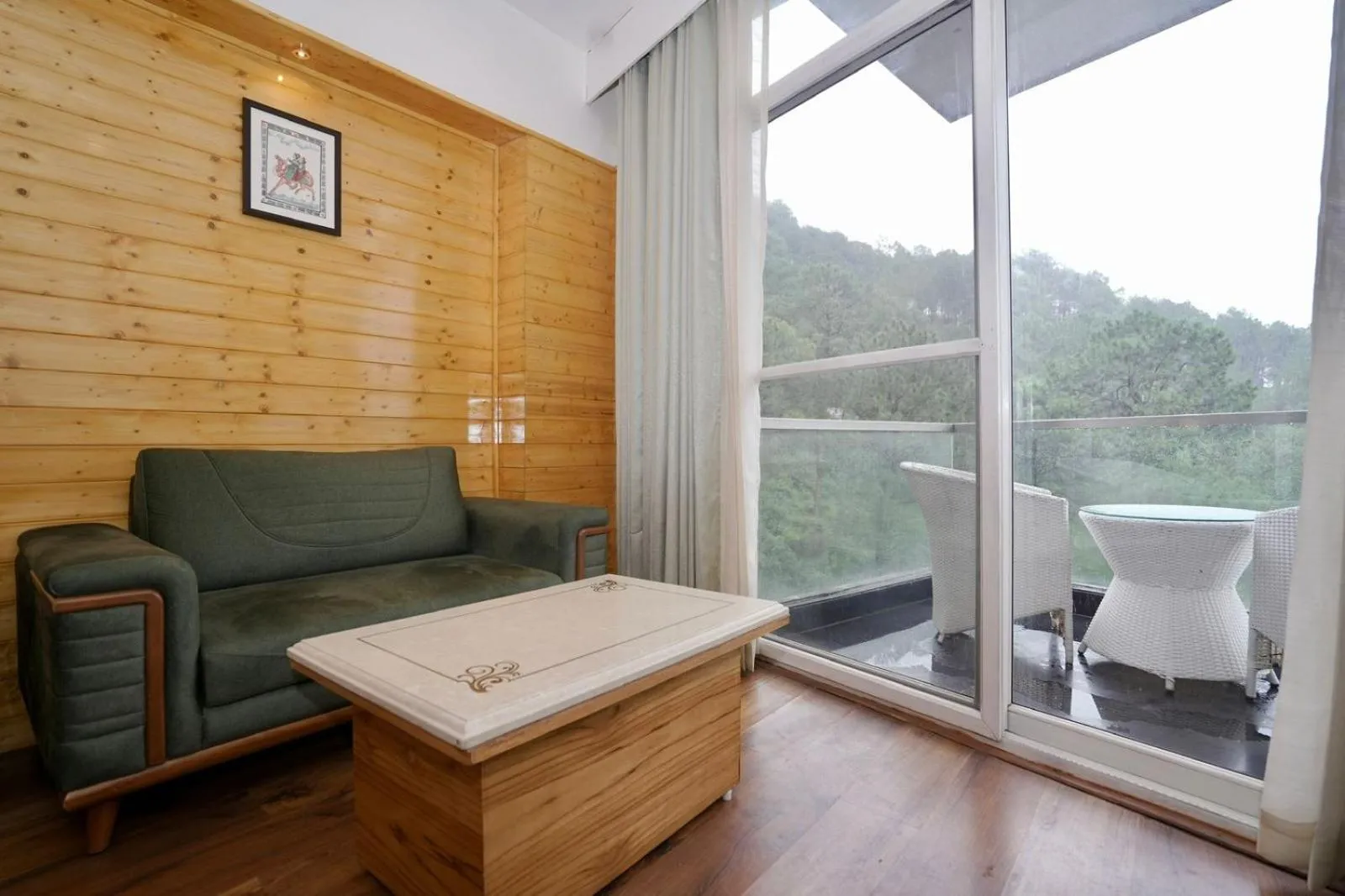 Wood Creek Resort & Spa Kasauli