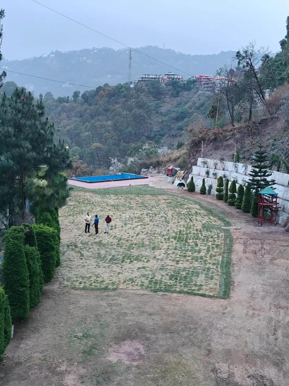 Swimming pool in Wood Creek Resort & Spa Kasauli