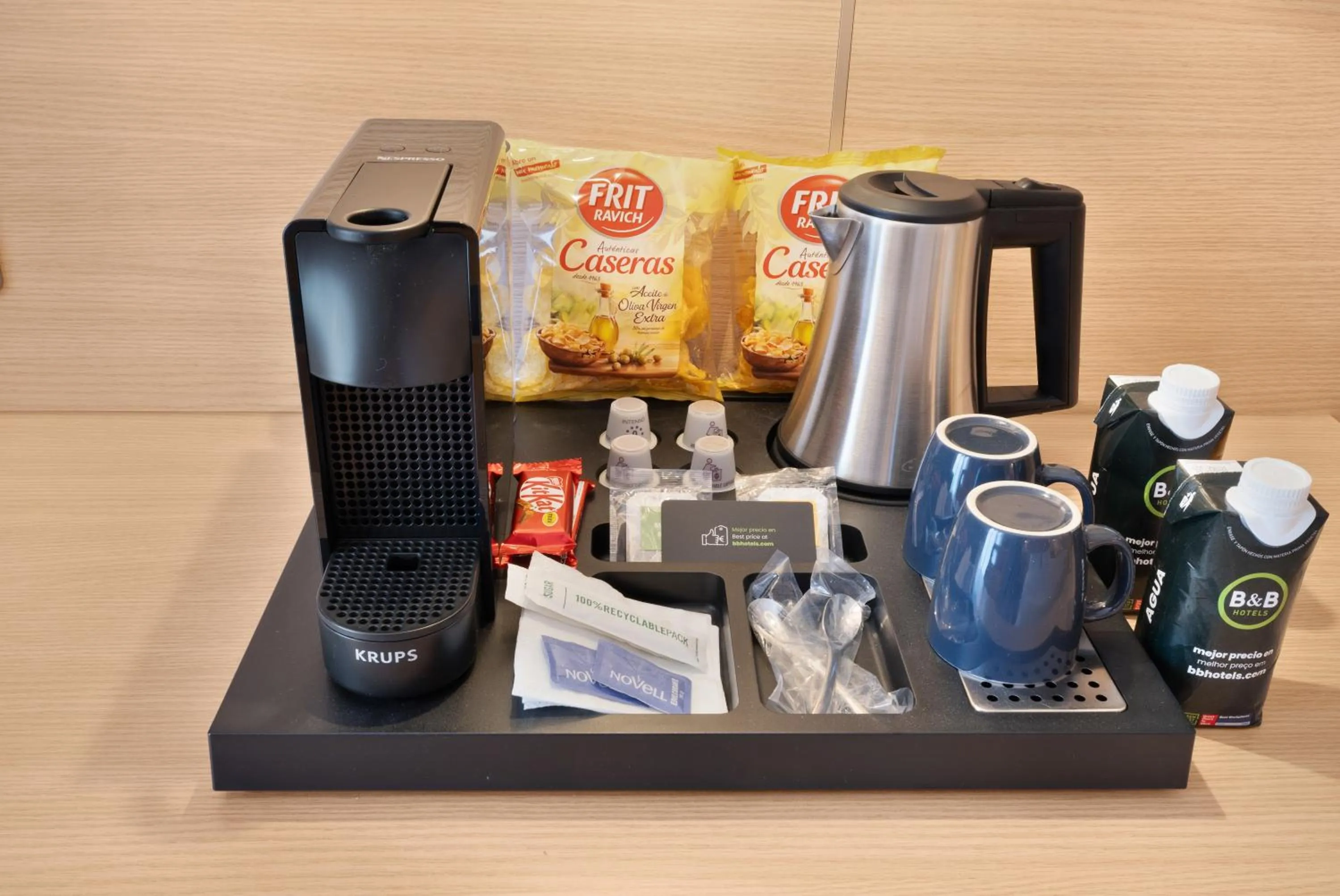 Coffee/tea facilities in B&B HOTEL Tarragona Valls