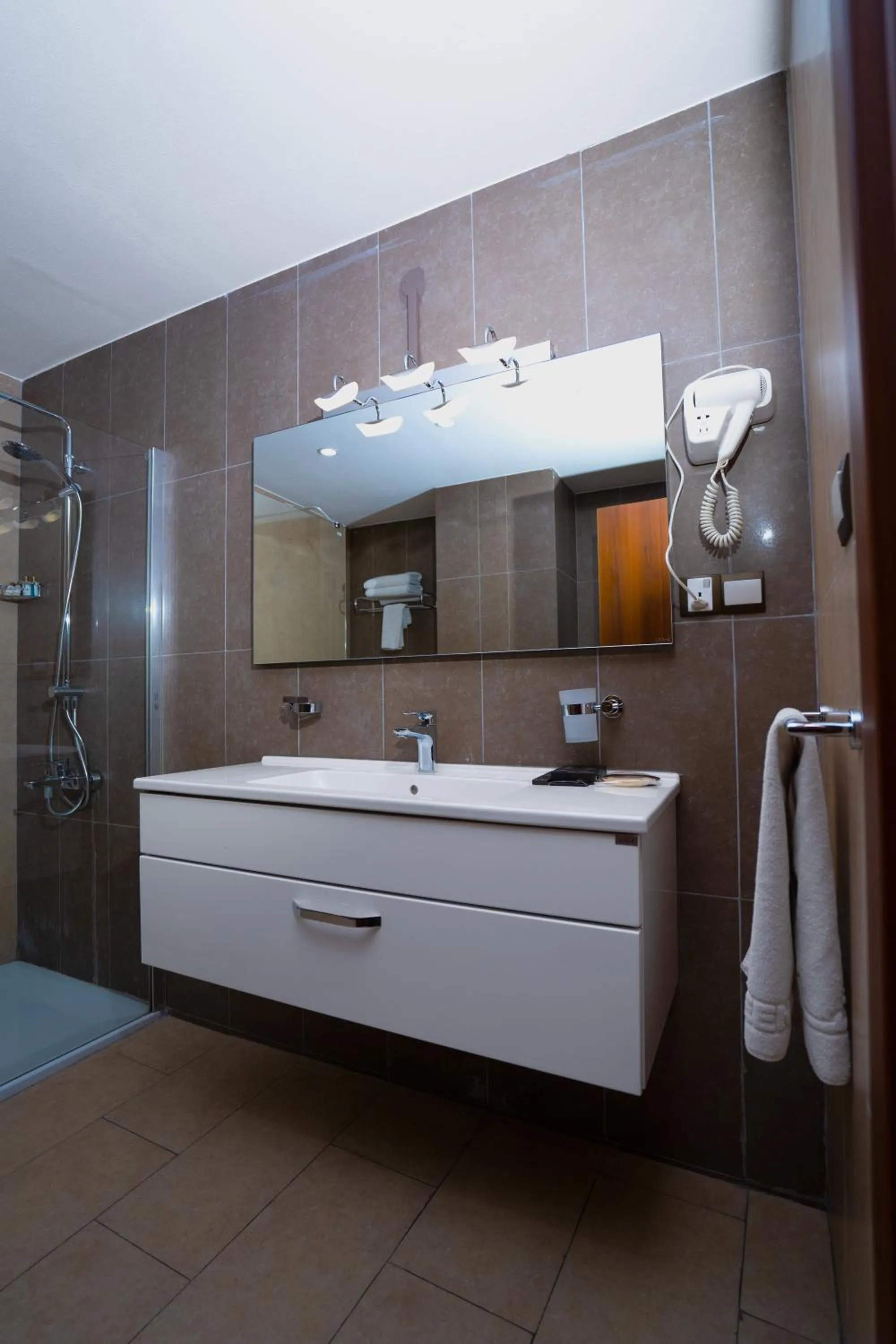 Bathroom in Shaheen Hotel Baghdad