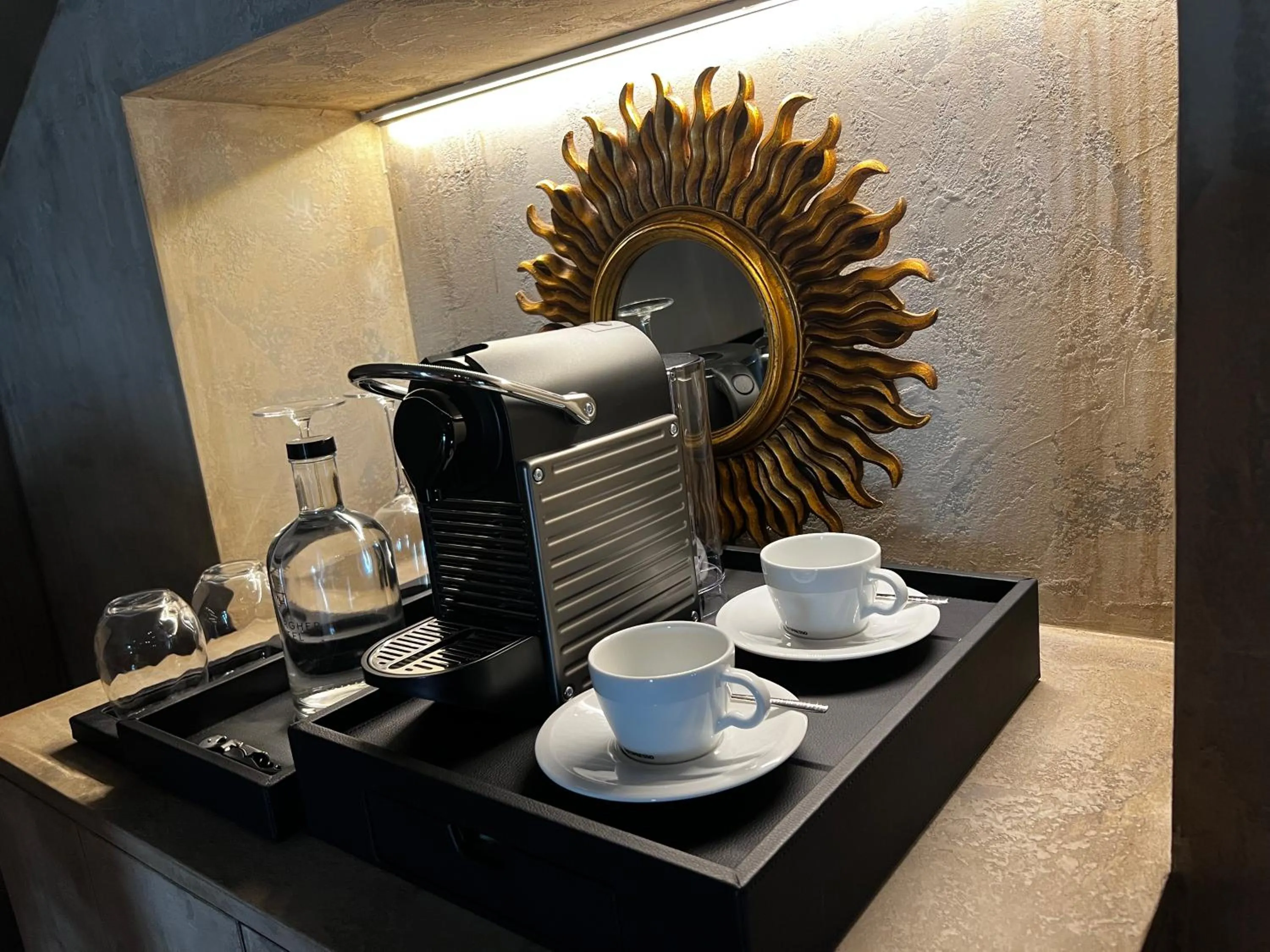 Coffee/tea facilities in Cobergher Hotel
