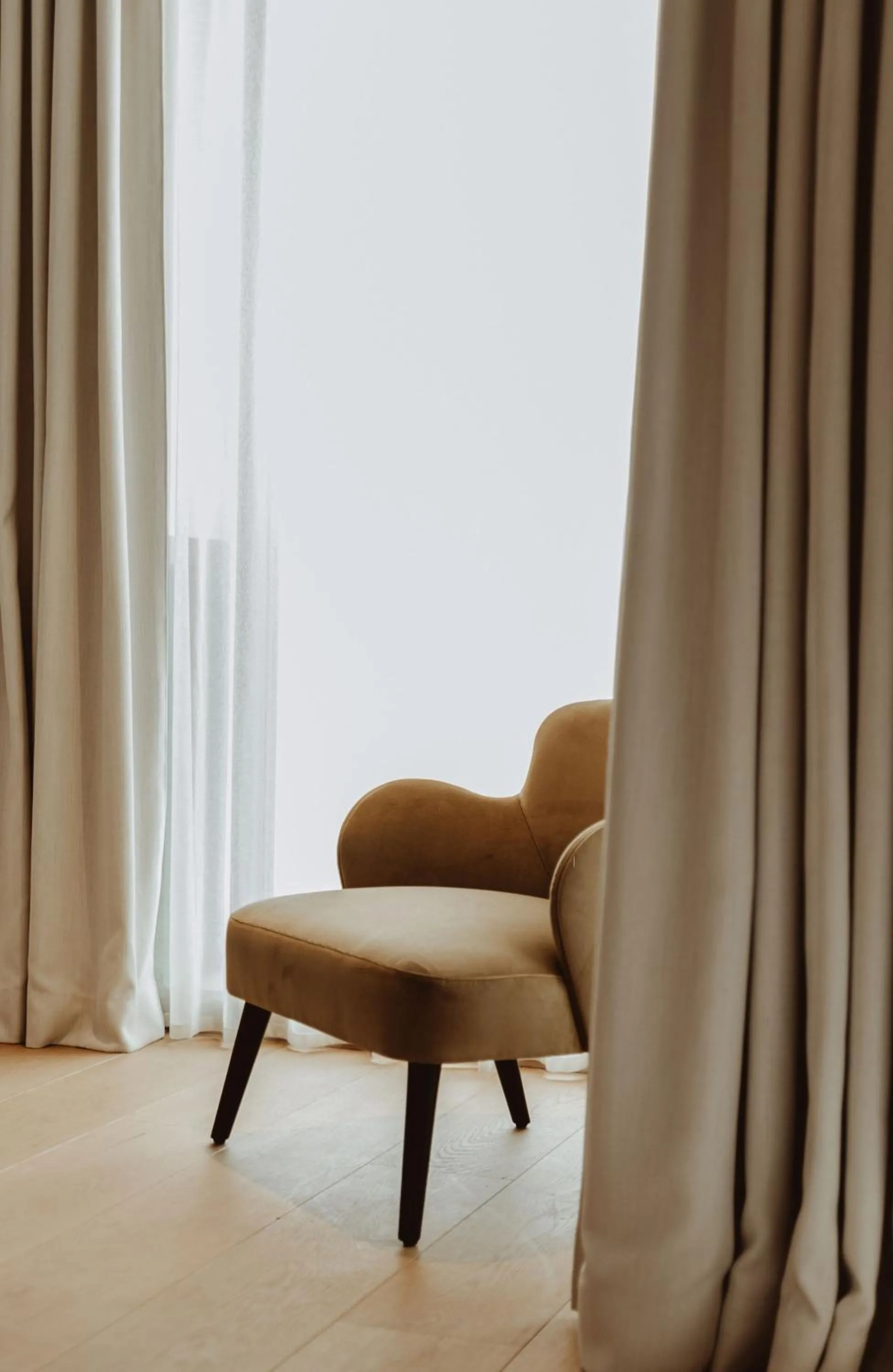 Seating area in Cobergher Hotel