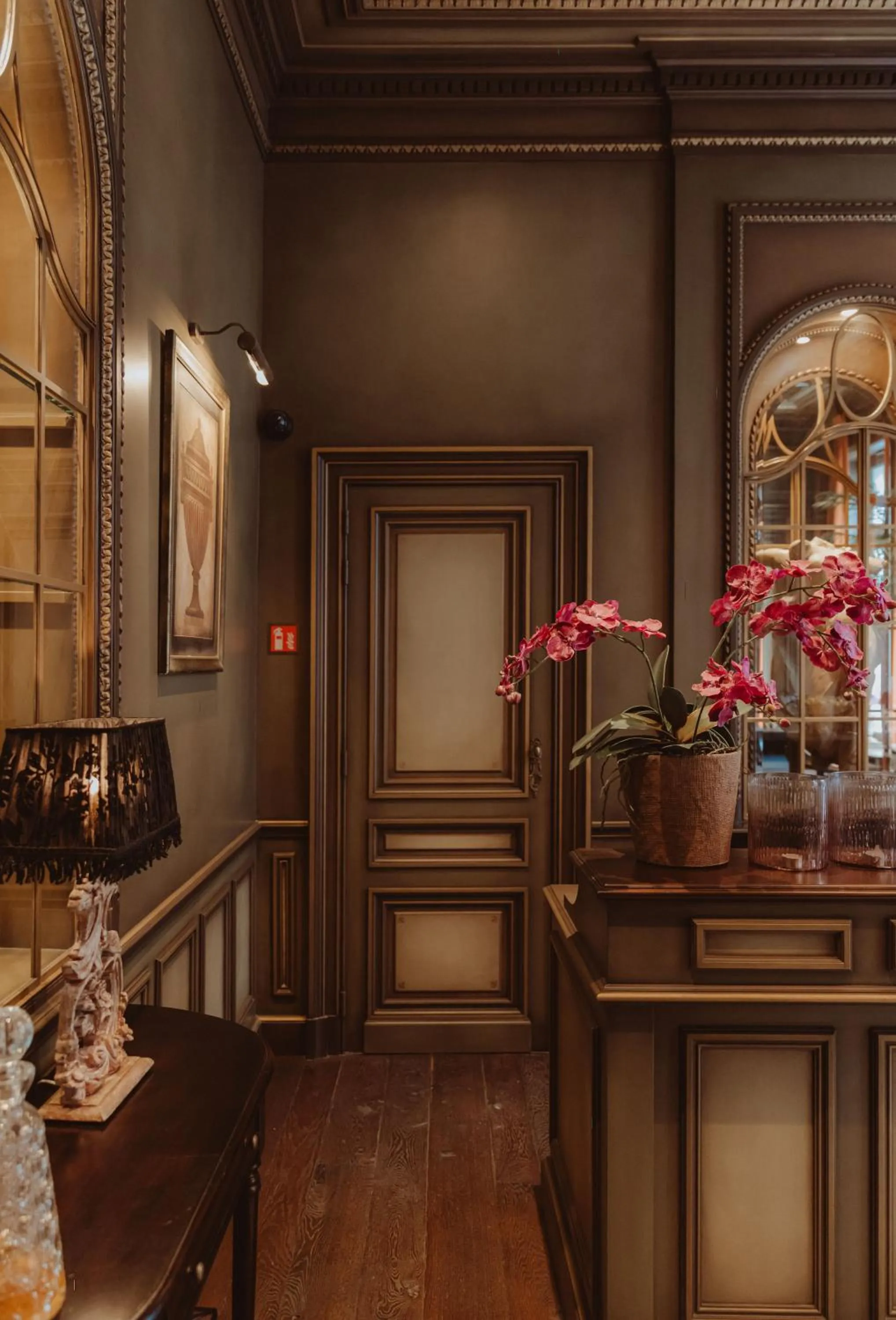 Lobby or reception in Cobergher Hotel