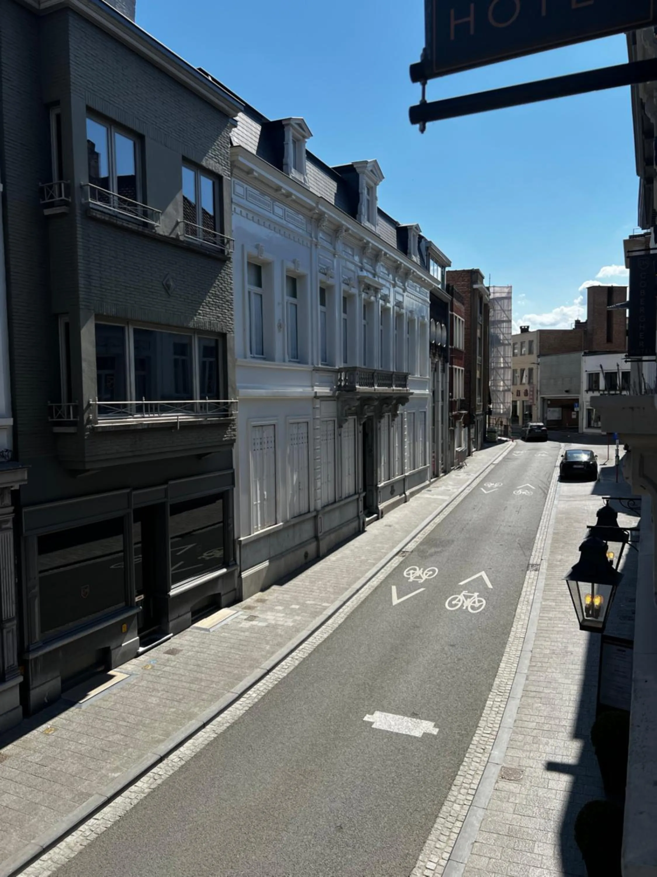Quiet street view in Cobergher Hotel