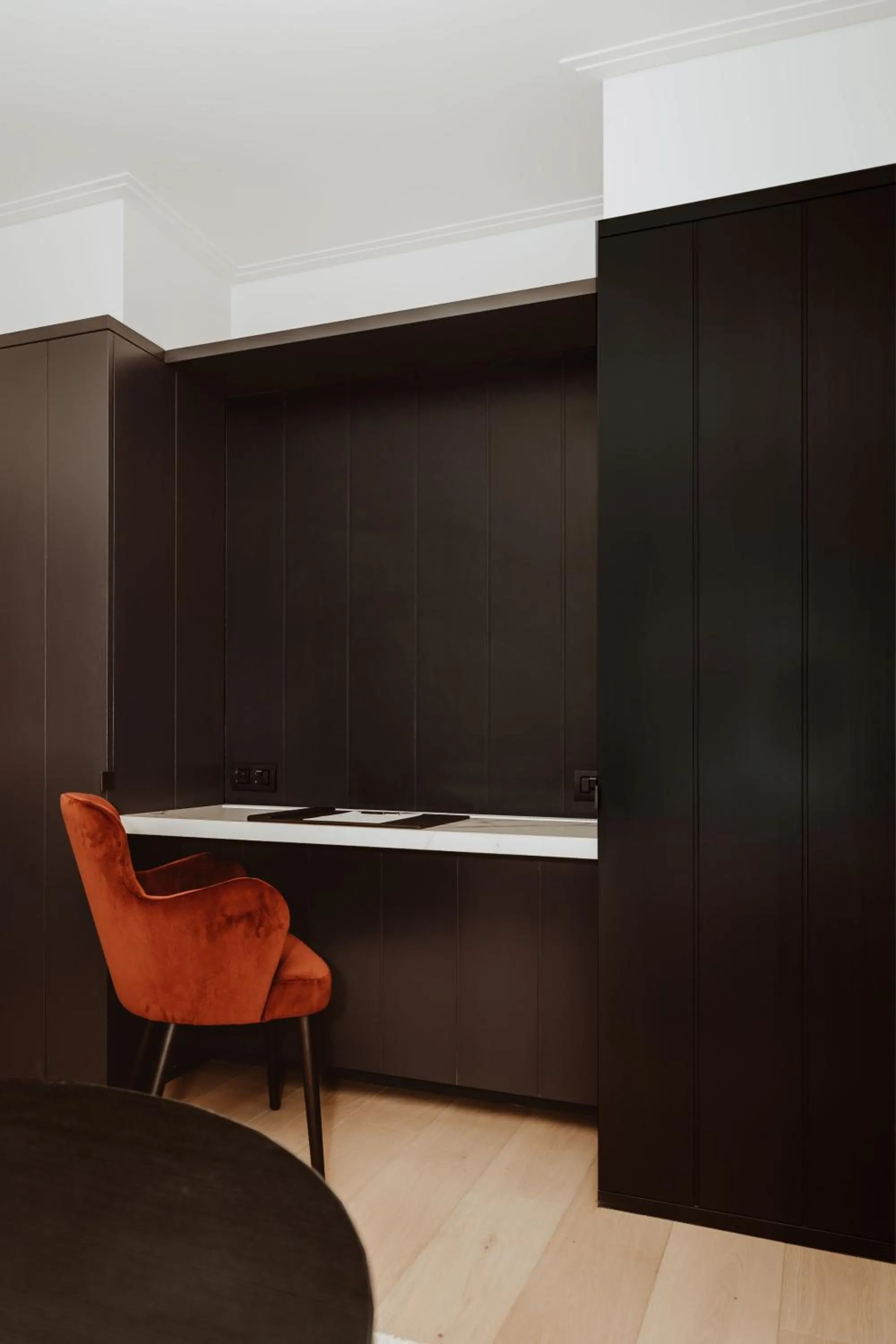 wardrobe in Cobergher Hotel