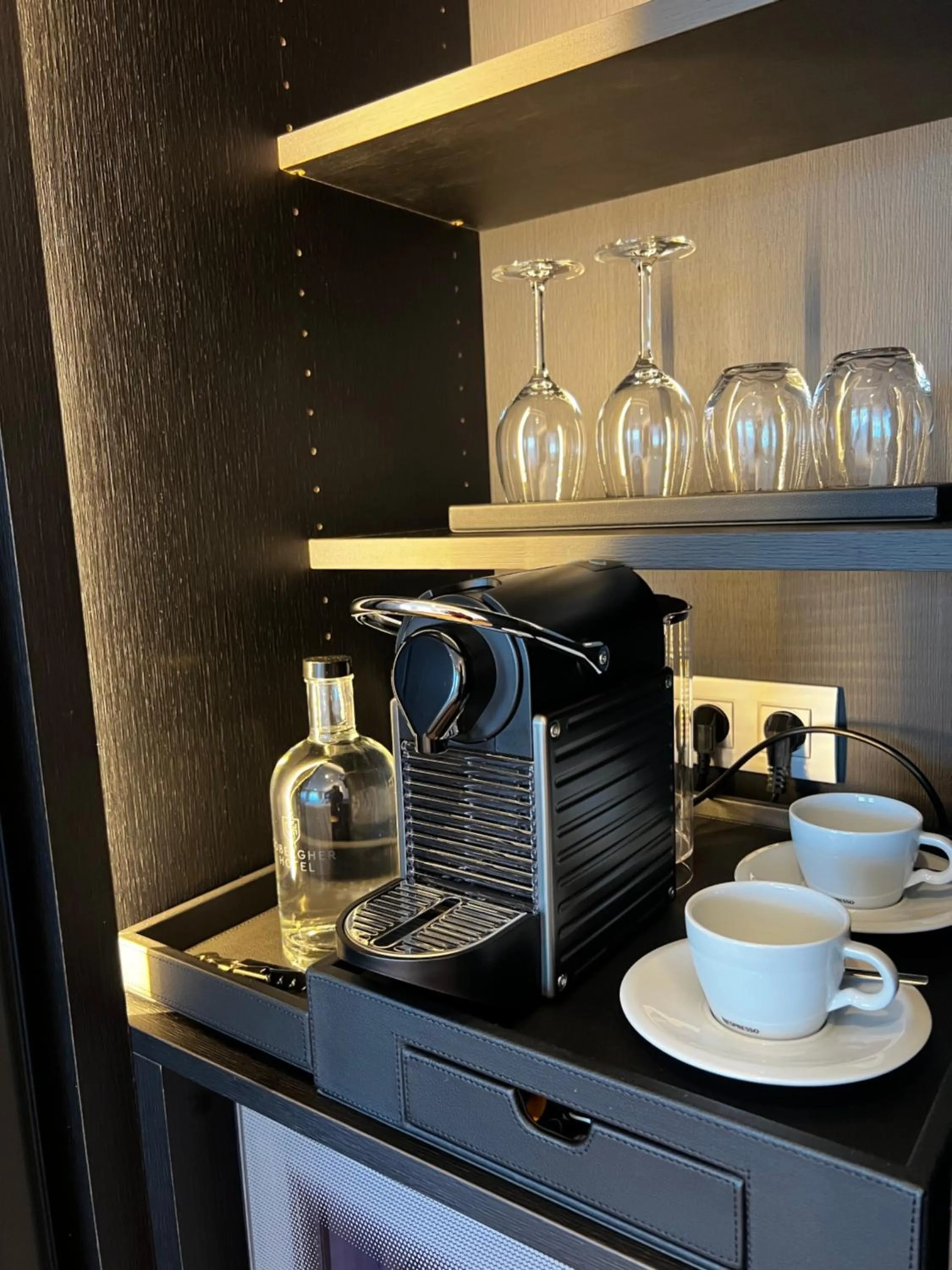 Coffee/tea facilities in Cobergher Hotel