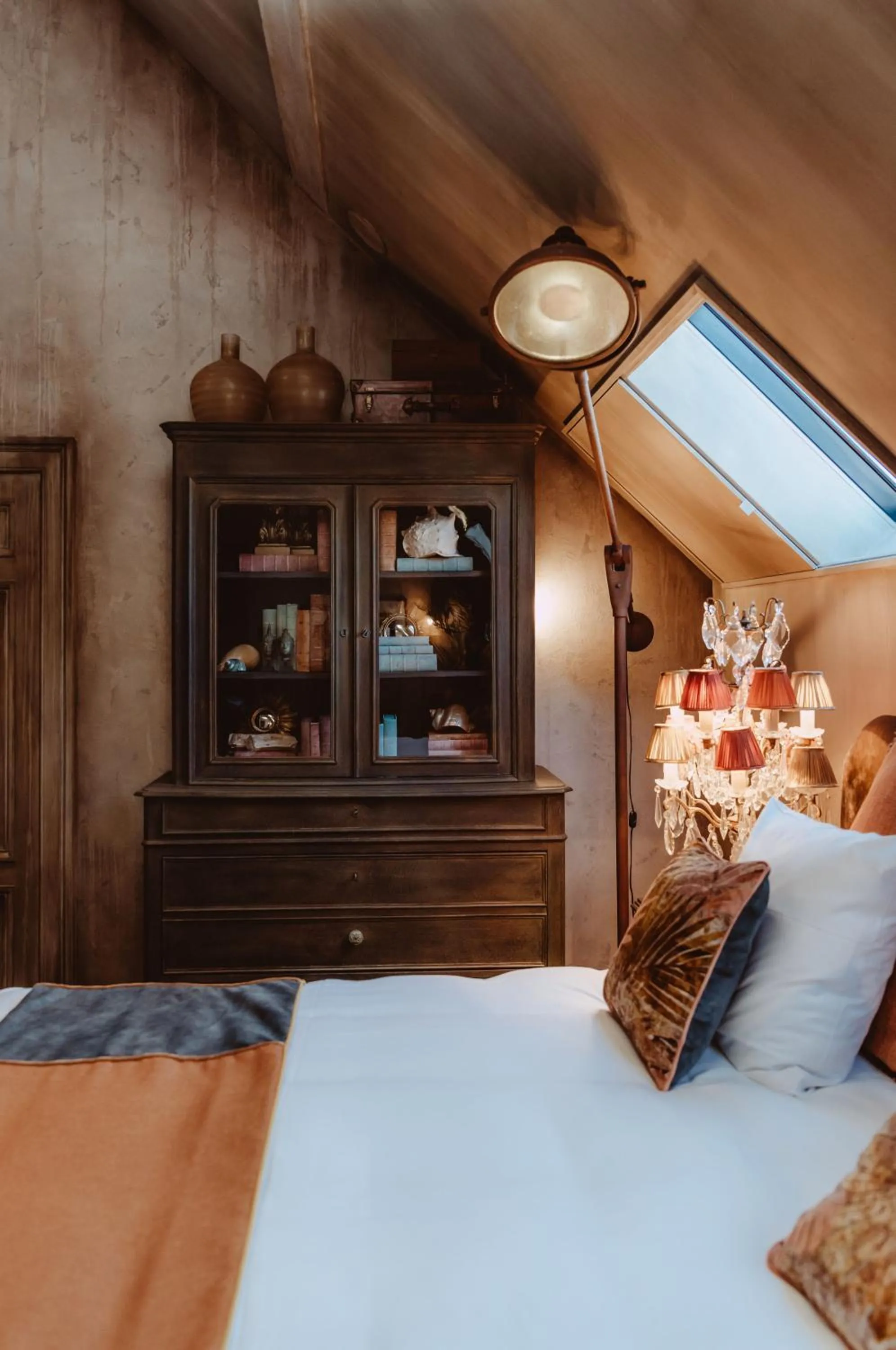 Bed in Cobergher Hotel