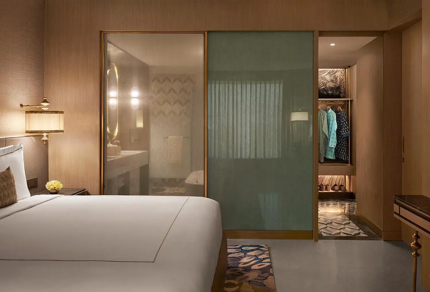 Living room, Bed in Taj Amer, Jaipur Living room, Bed in Taj Amer, Jaipur