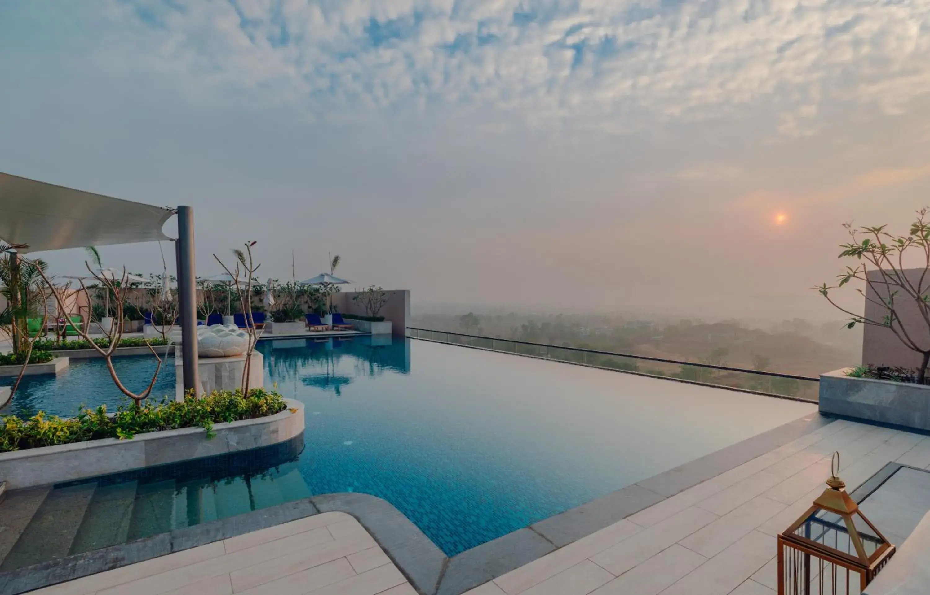 Swimming pool in Taj Amer, Jaipur Swimming pool in Taj Amer, Jaipur
