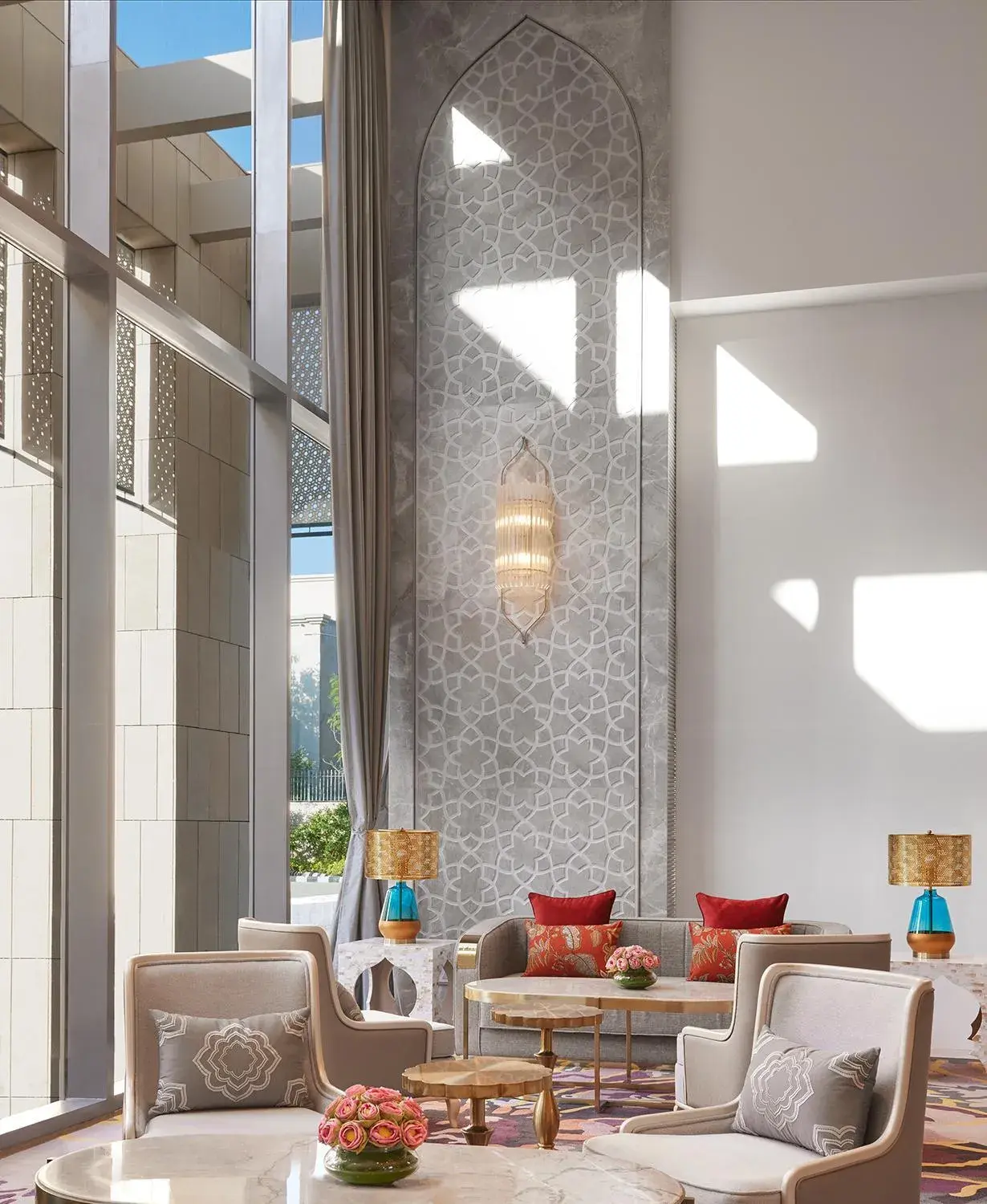 Lounge or bar in Taj Amer, Jaipur Lounge or bar in Taj Amer, Jaipur