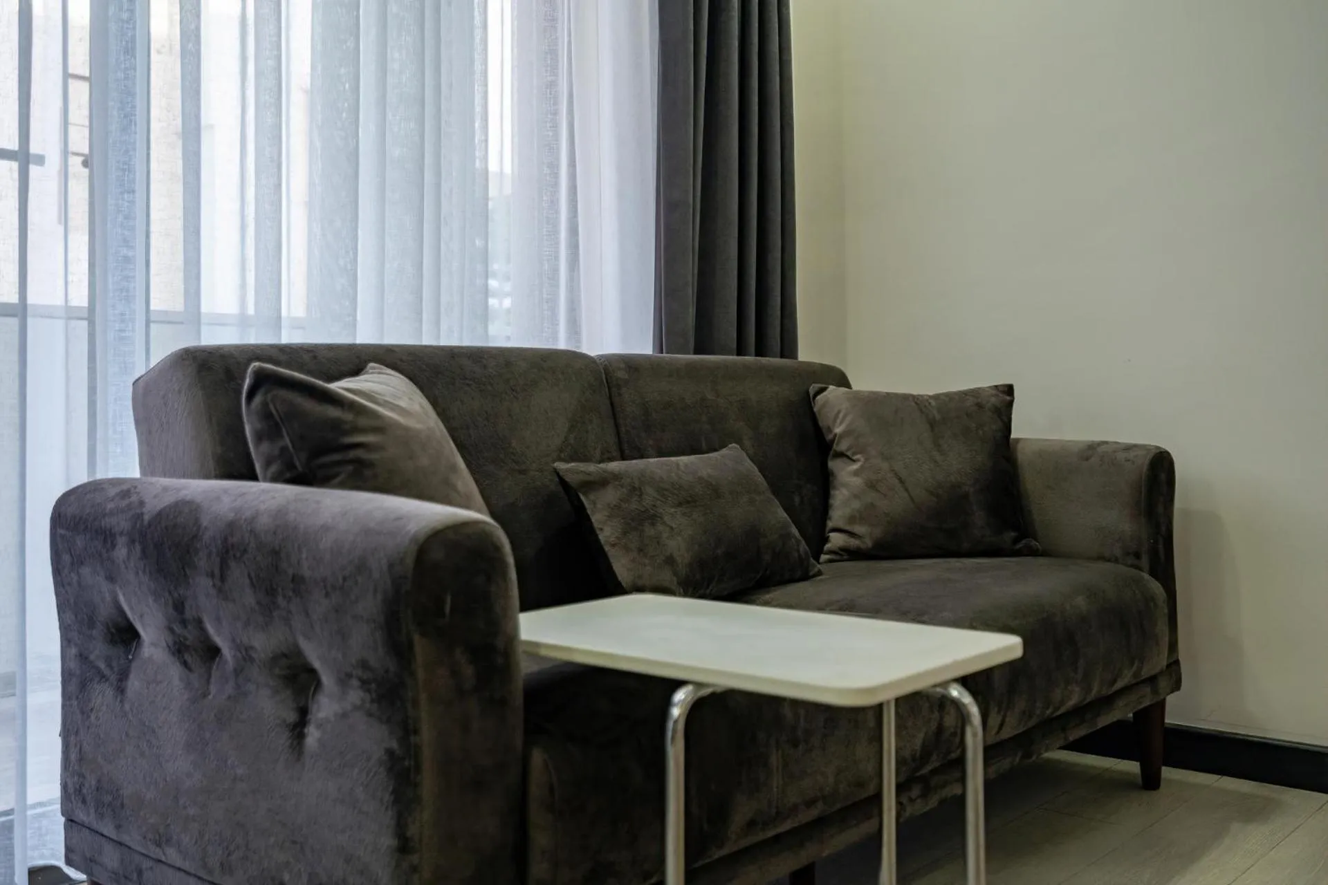 Seating area in ELUXİO SUİTE HOTEL