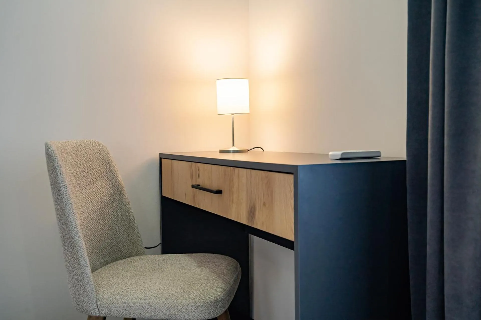 hair dresser in ELUXİO SUİTE HOTEL