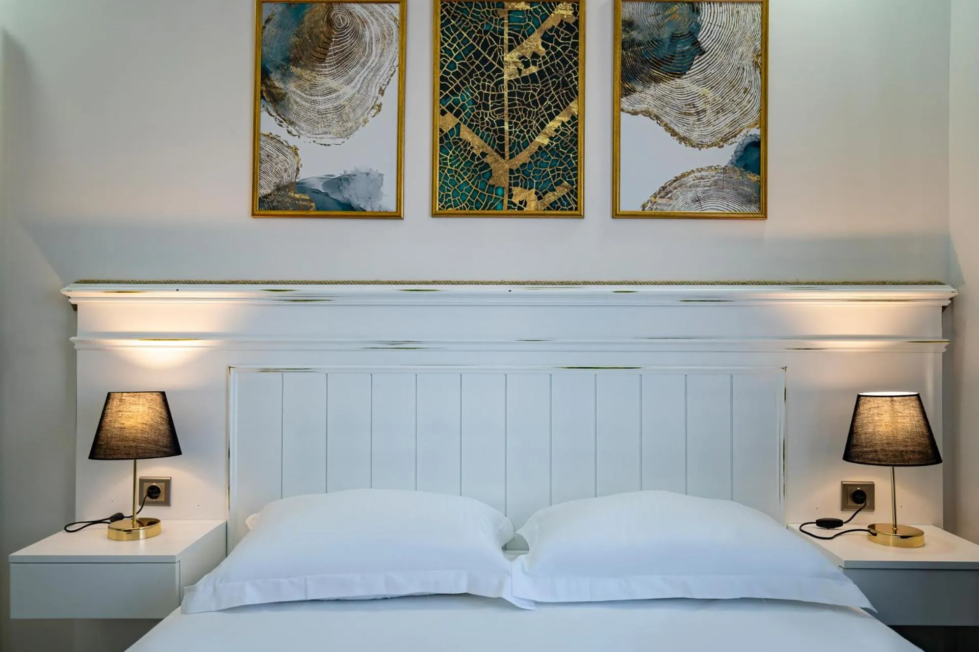 Bed in ELUXİO SUİTE HOTEL