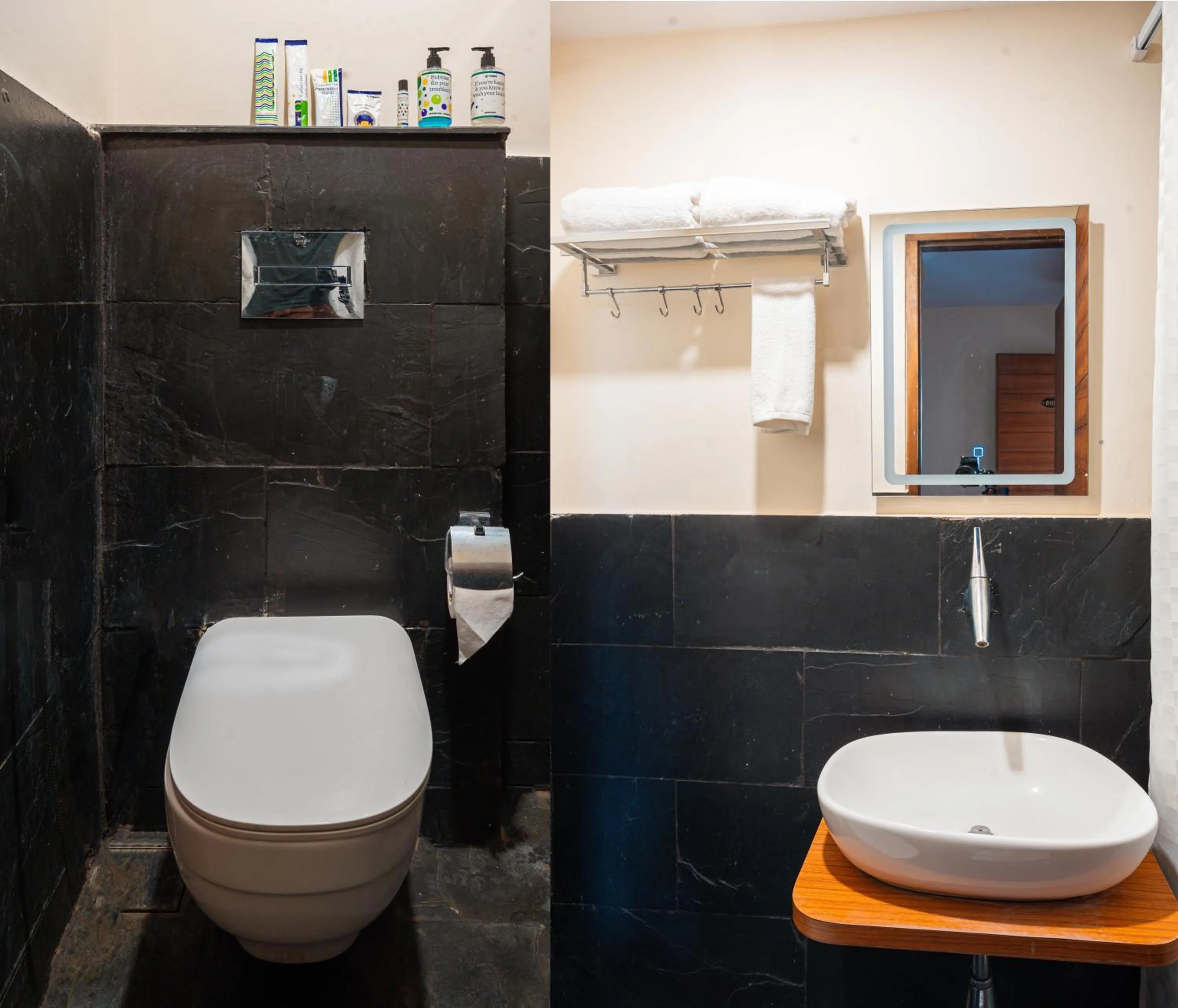 Bathroom in Treebo Premium The Memoir, Ramdaspeth