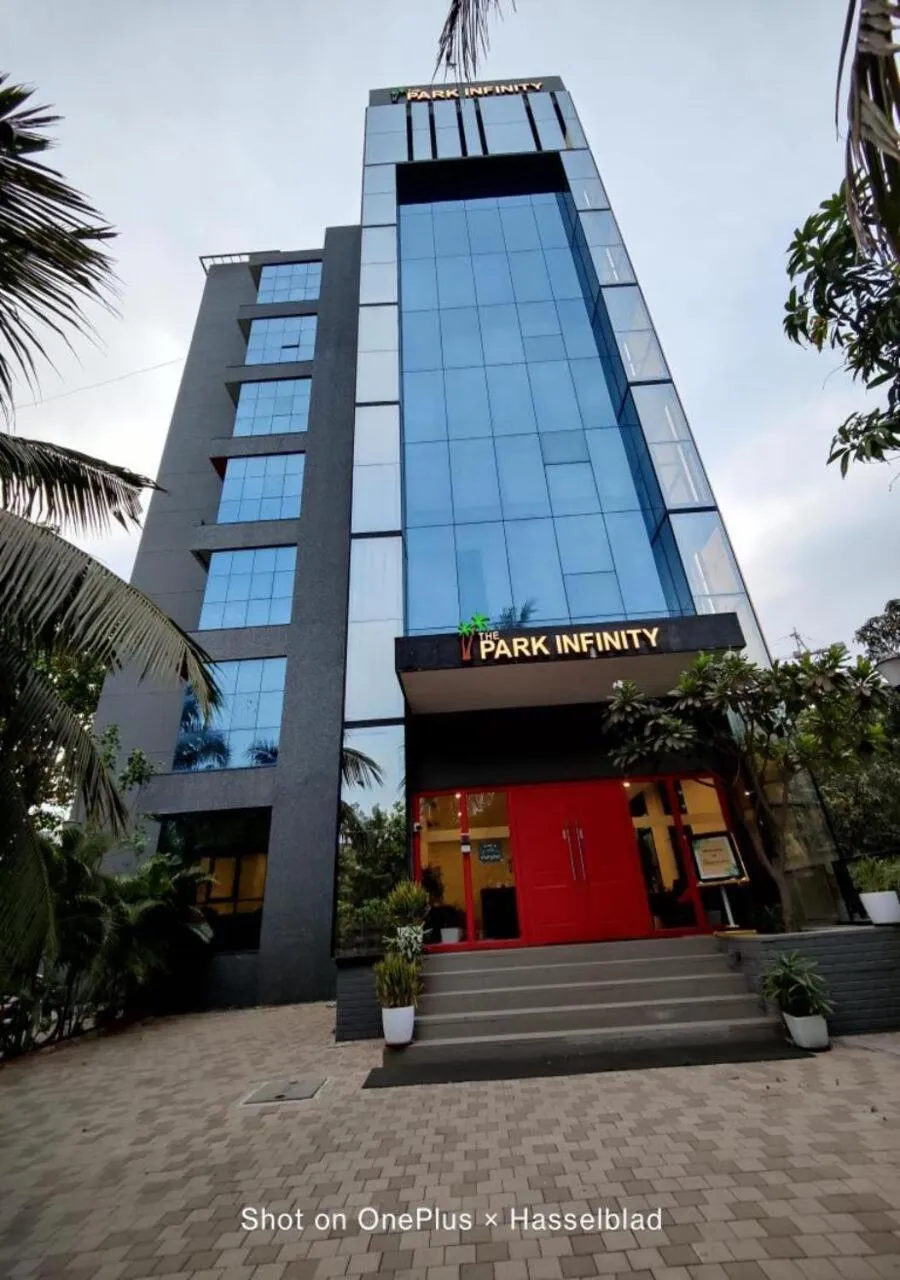 Property building in The Park Infinity