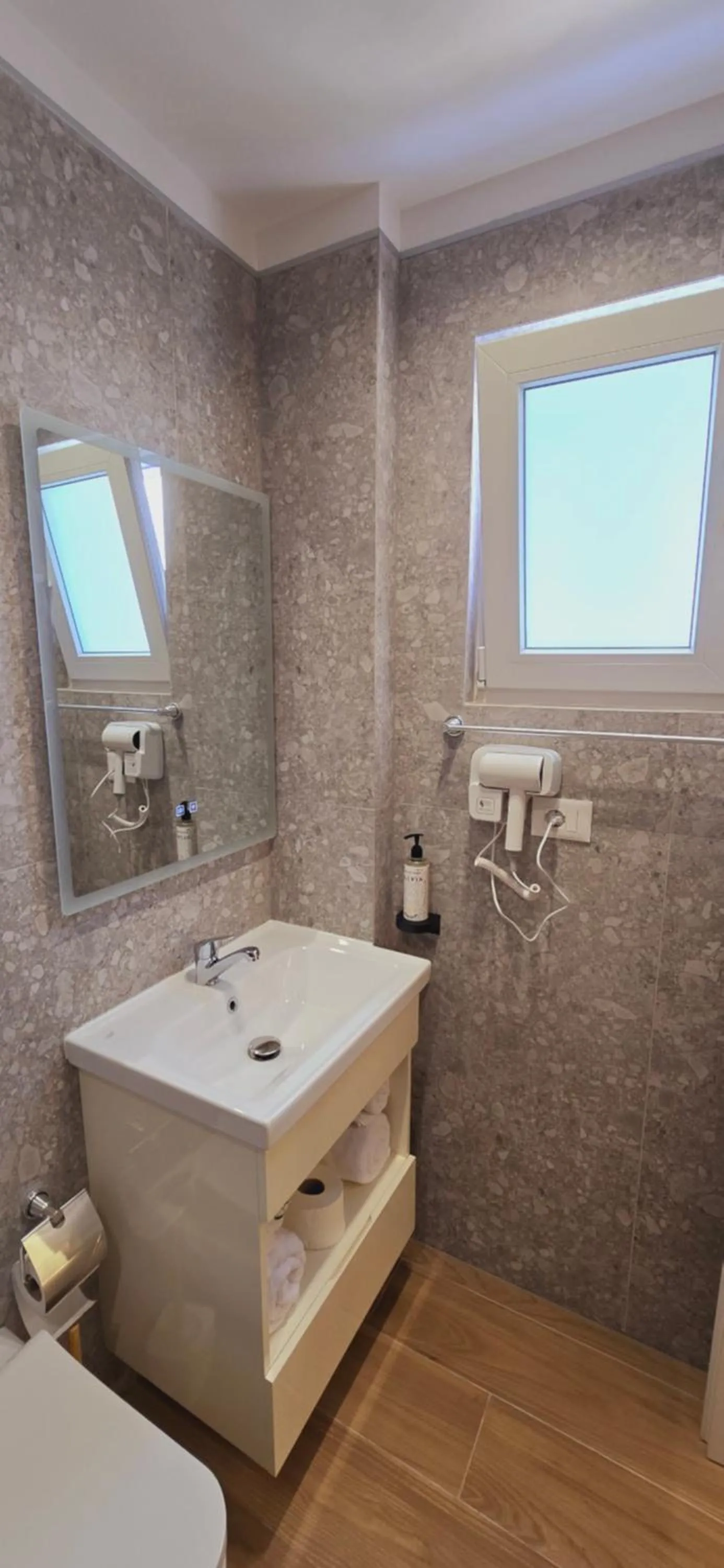 Bathroom in Arkle Apartments 2