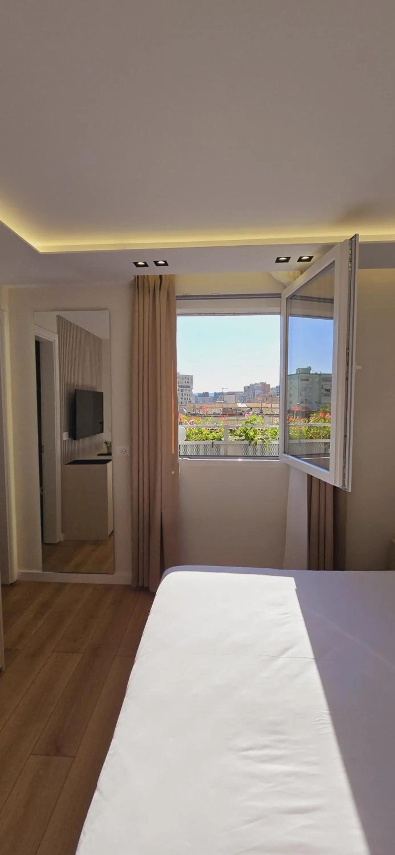 View (from property/room), Bed in Arkle Apartments 2