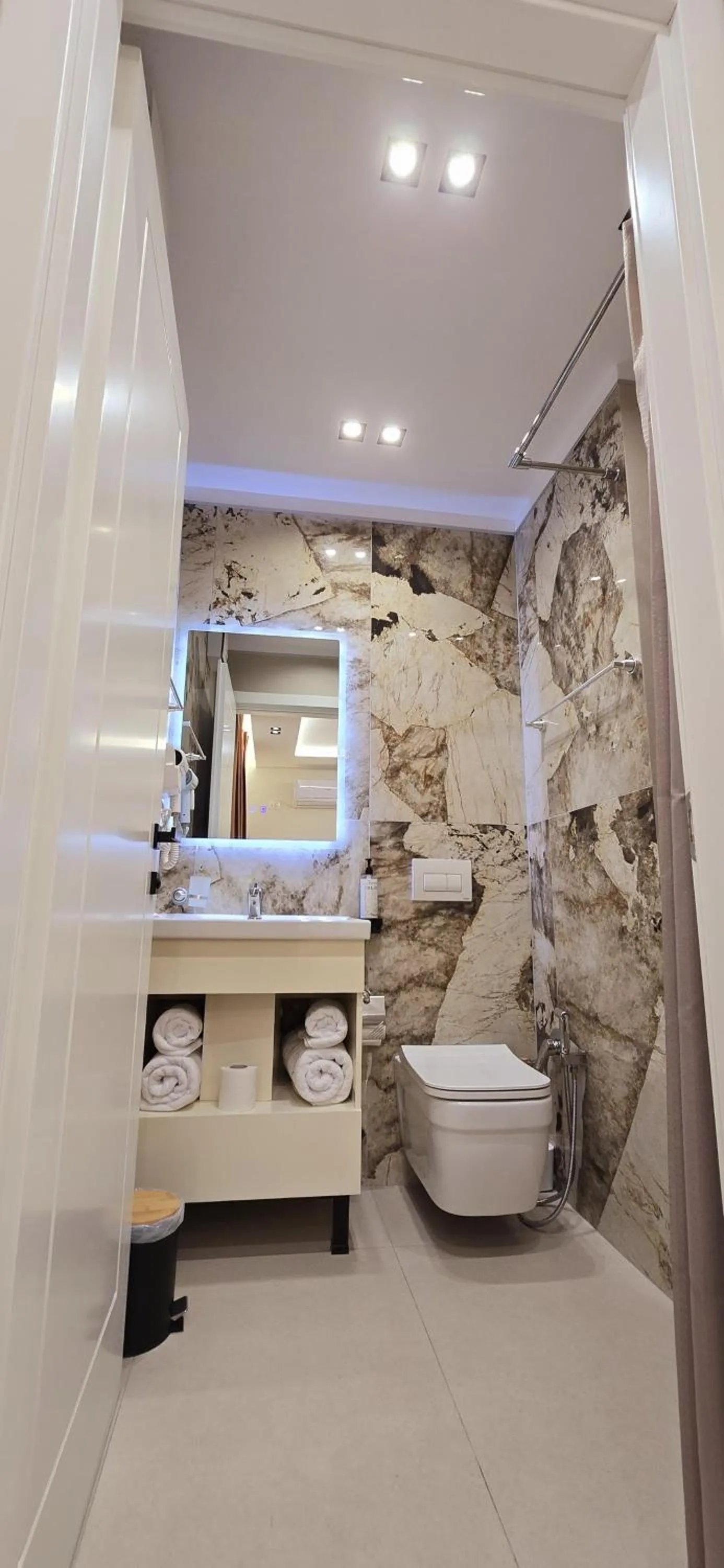 Toilet in Arkle Apartments 2