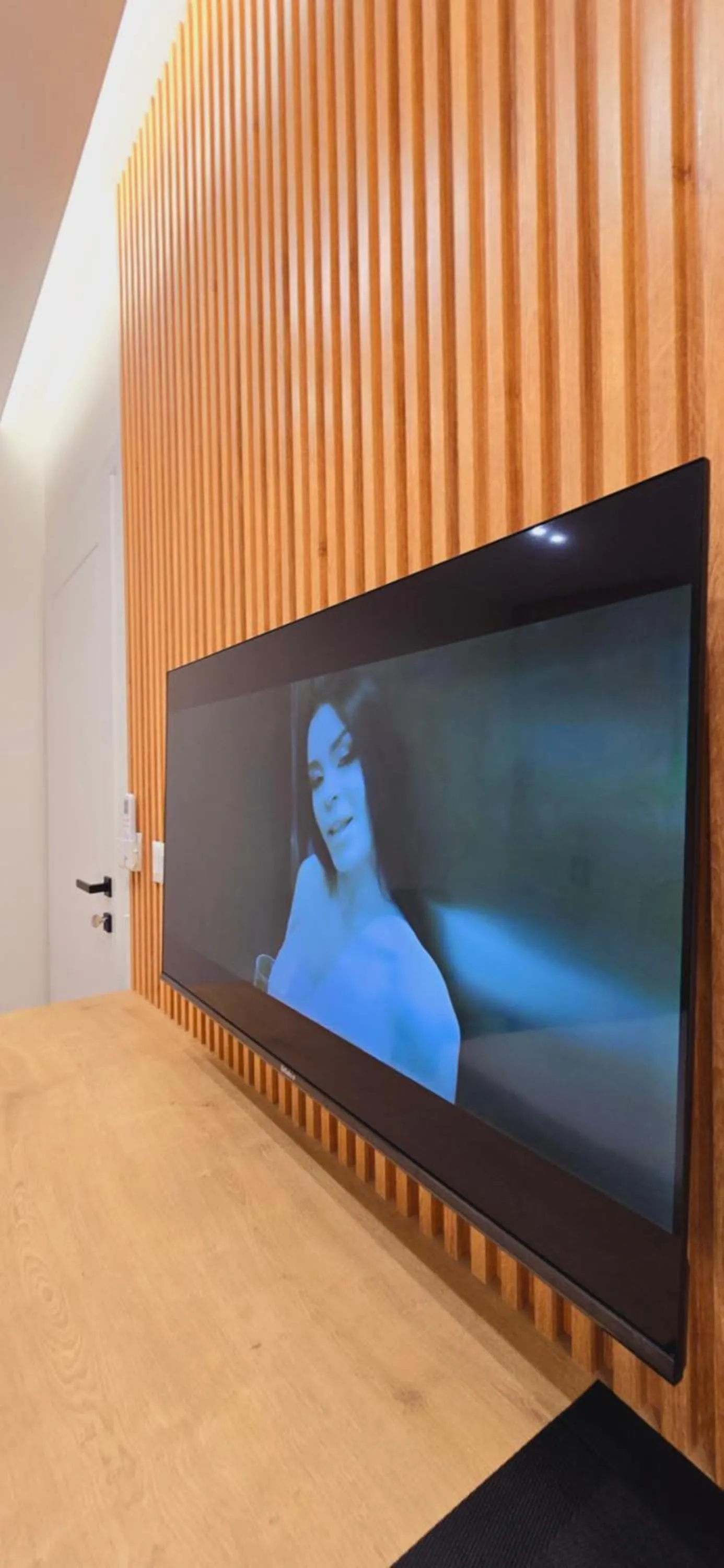 TV and multimedia in Arkle Apartments 2