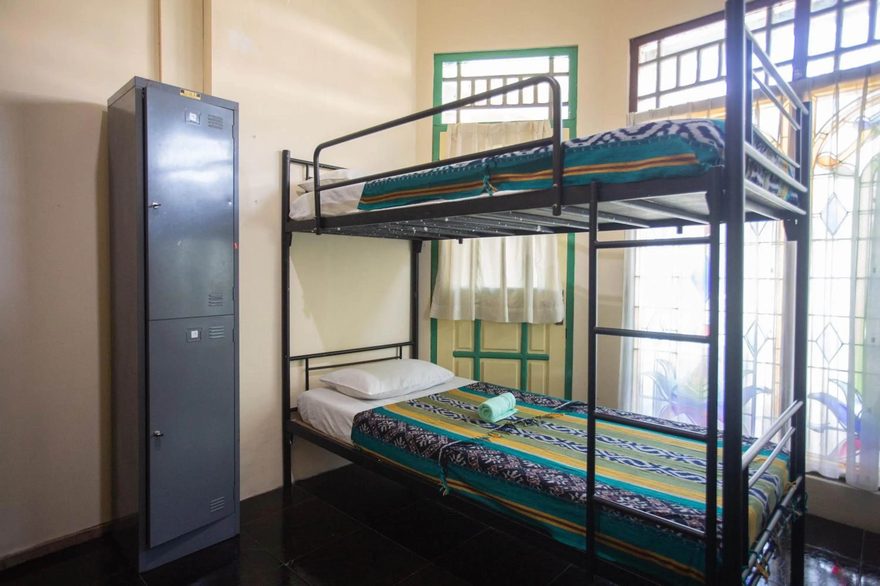 bunk bed, Bed in Rumah Kalpataru
