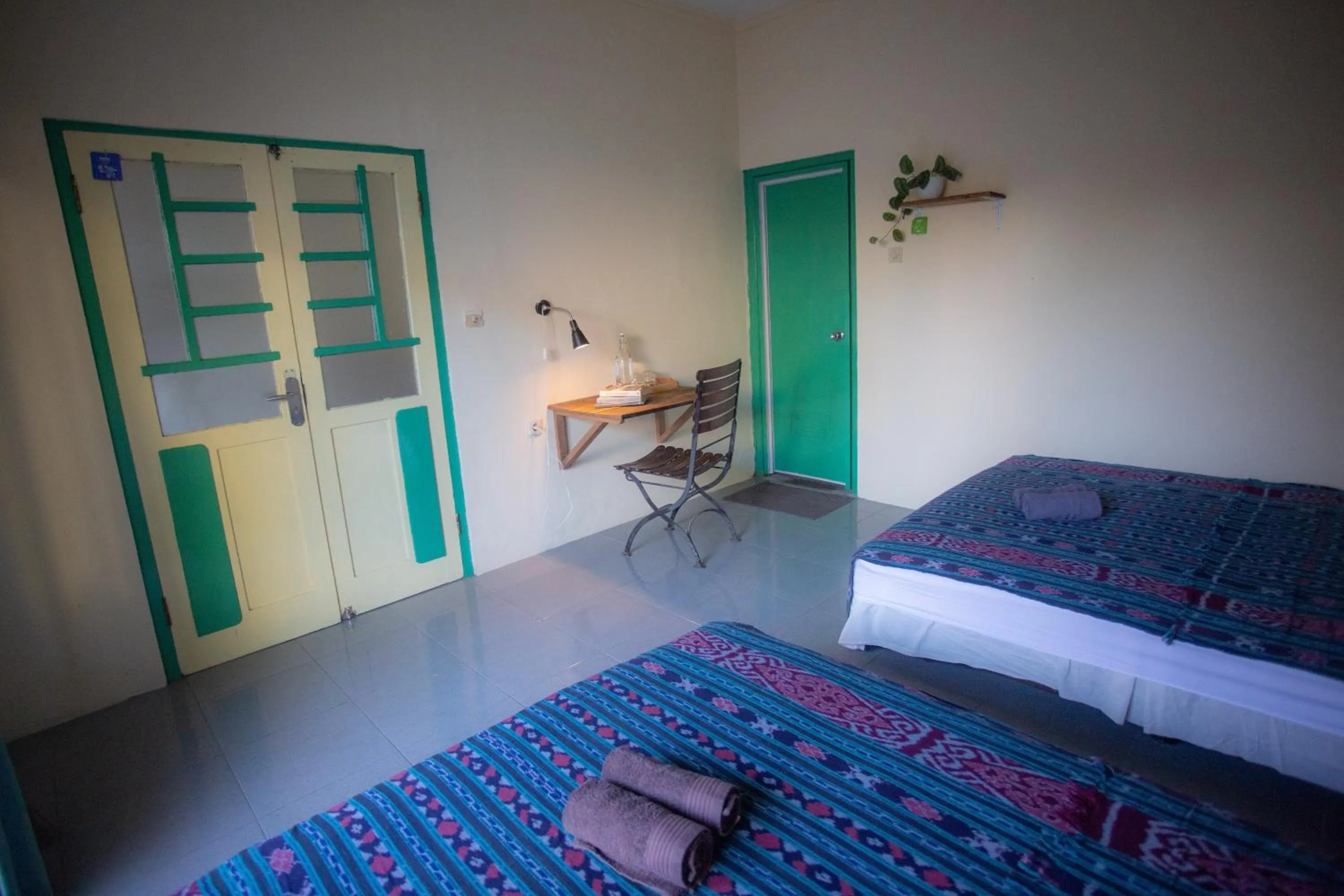 View (from property/room), Bed in Rumah Kalpataru