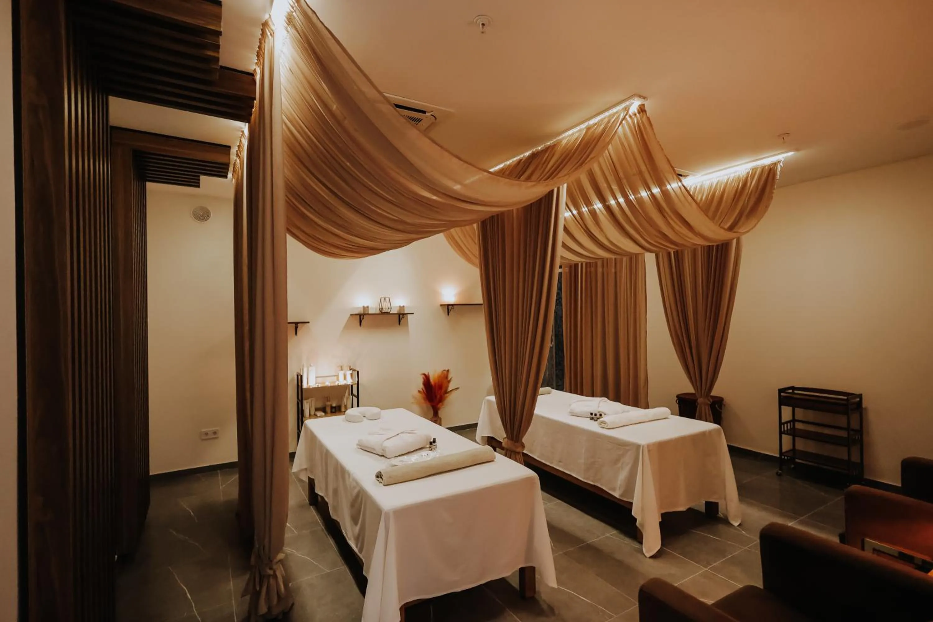 Massage in Gori Inn