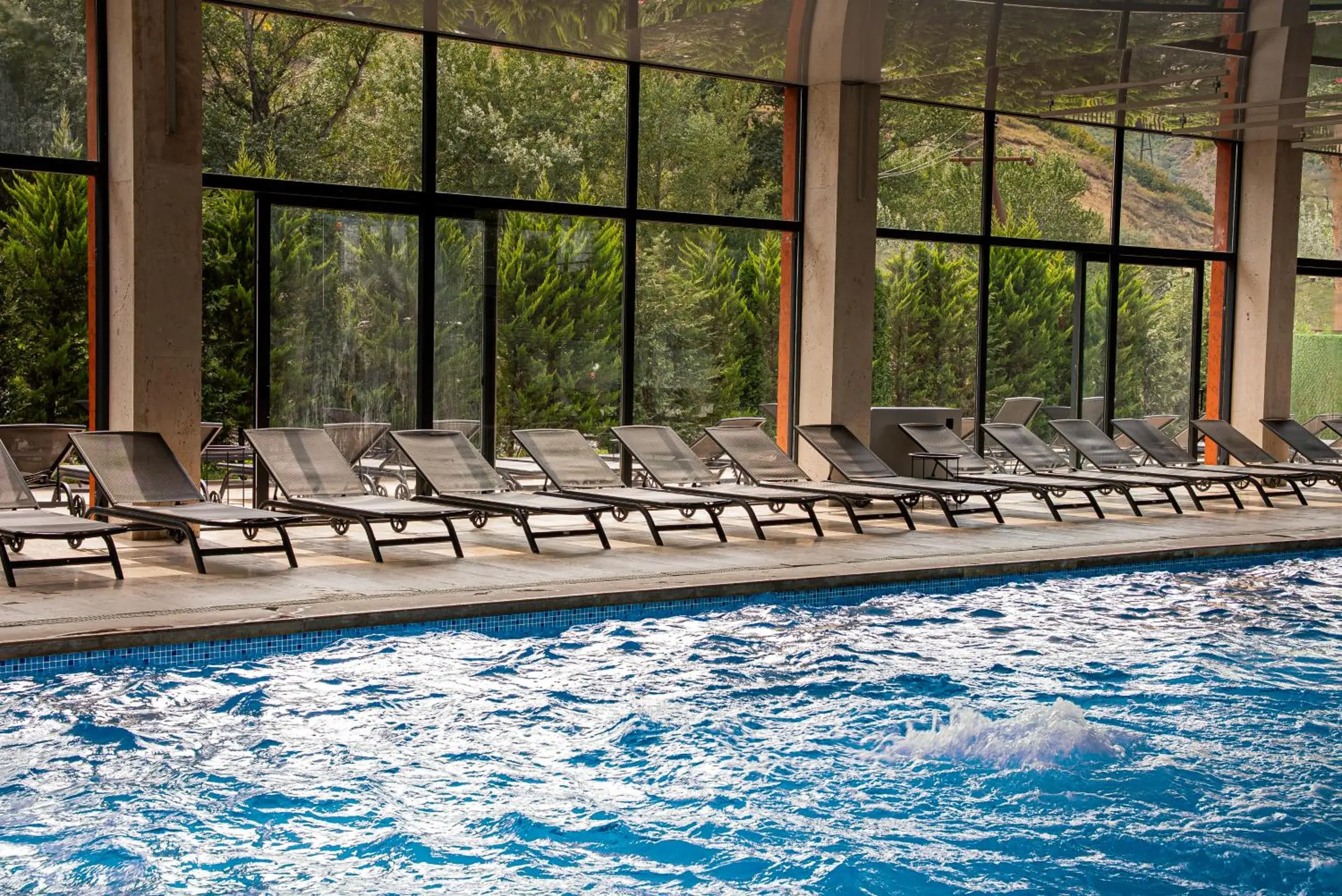 Swimming pool in Gori Inn Swimming pool in Gori Inn