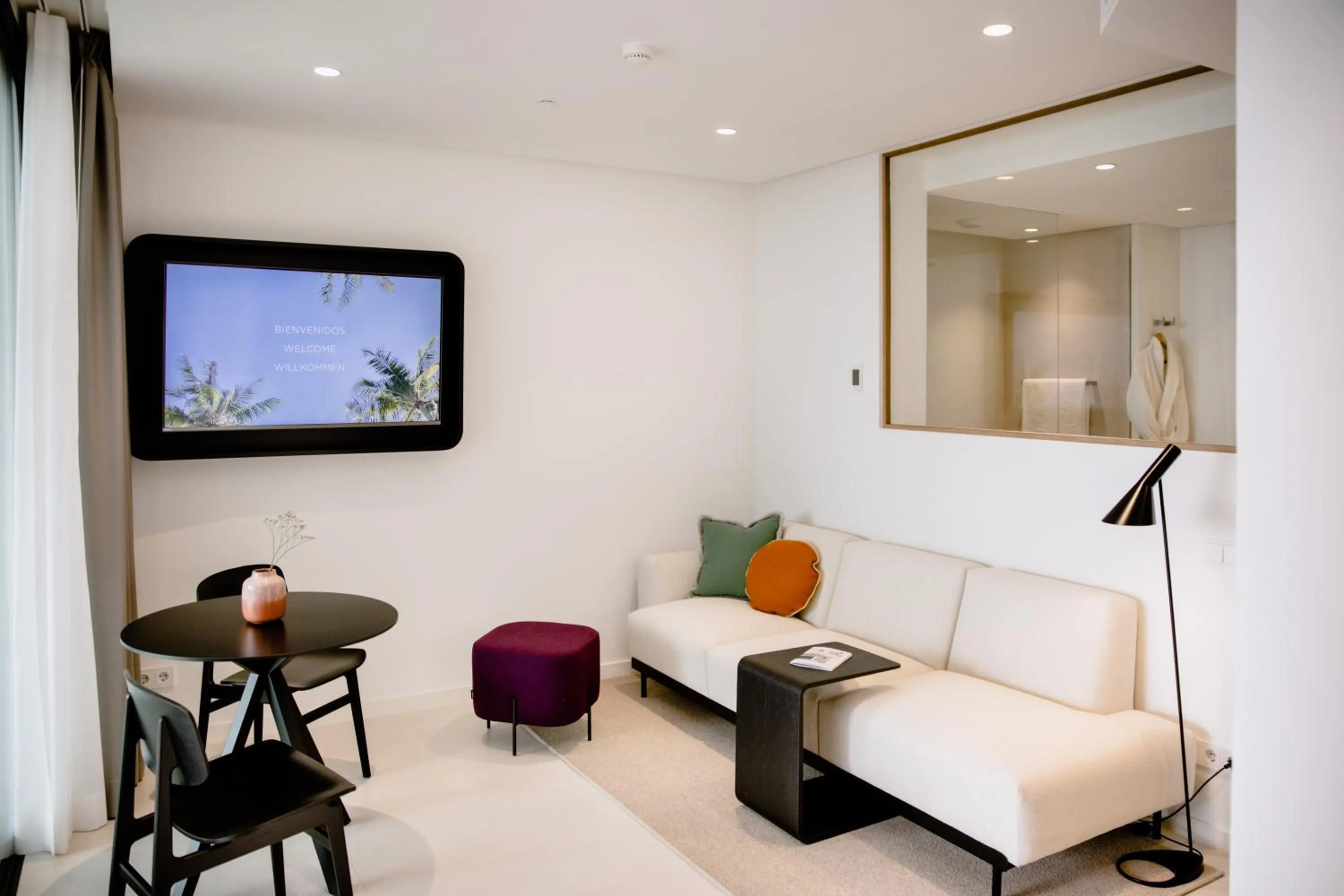 TV and multimedia in THE FLAG HOTEL Marbella, Estepona Adult Recommended