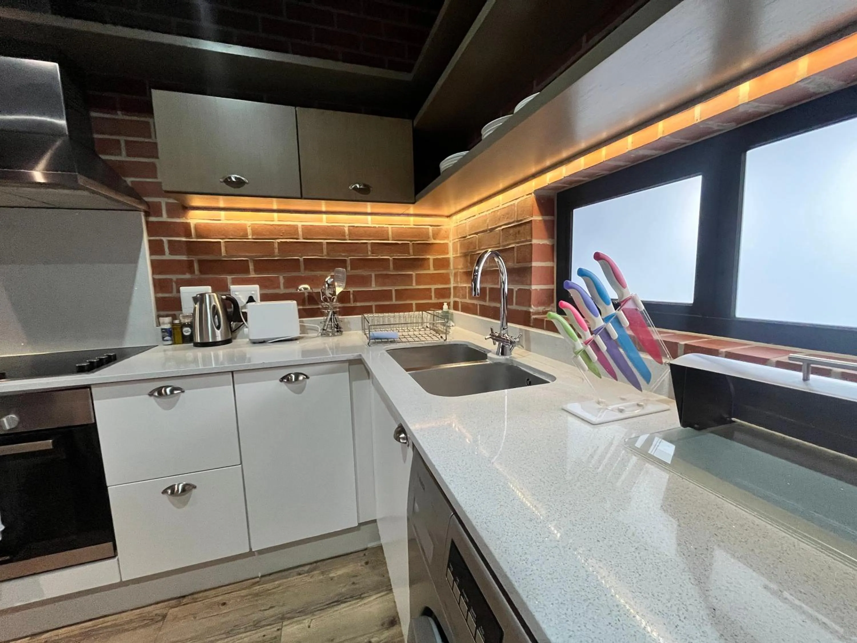 The Vantage Serviced Apartment Collection