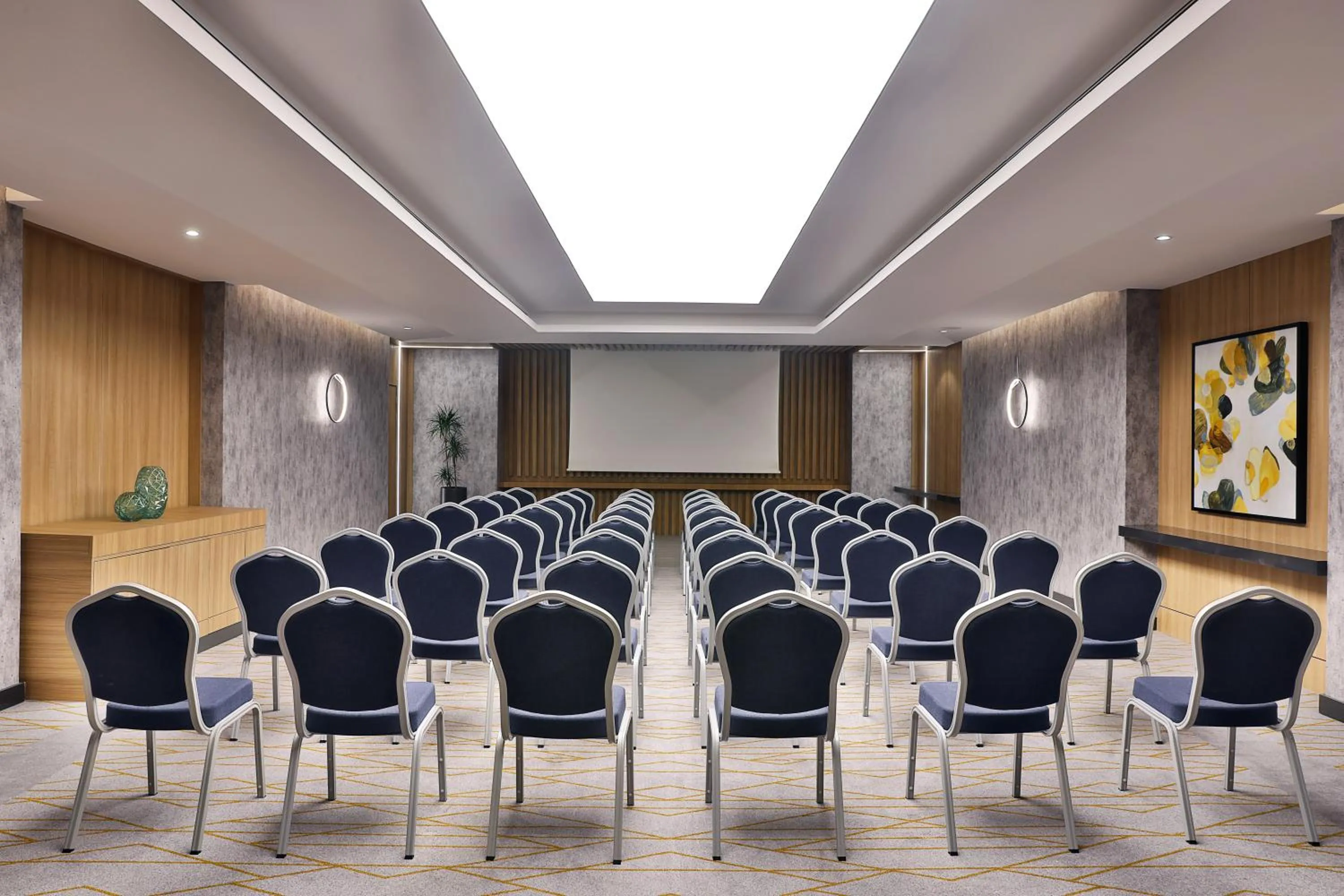 Meeting/conference room in Holiday Inn & Suites - Al Khobar by IHG