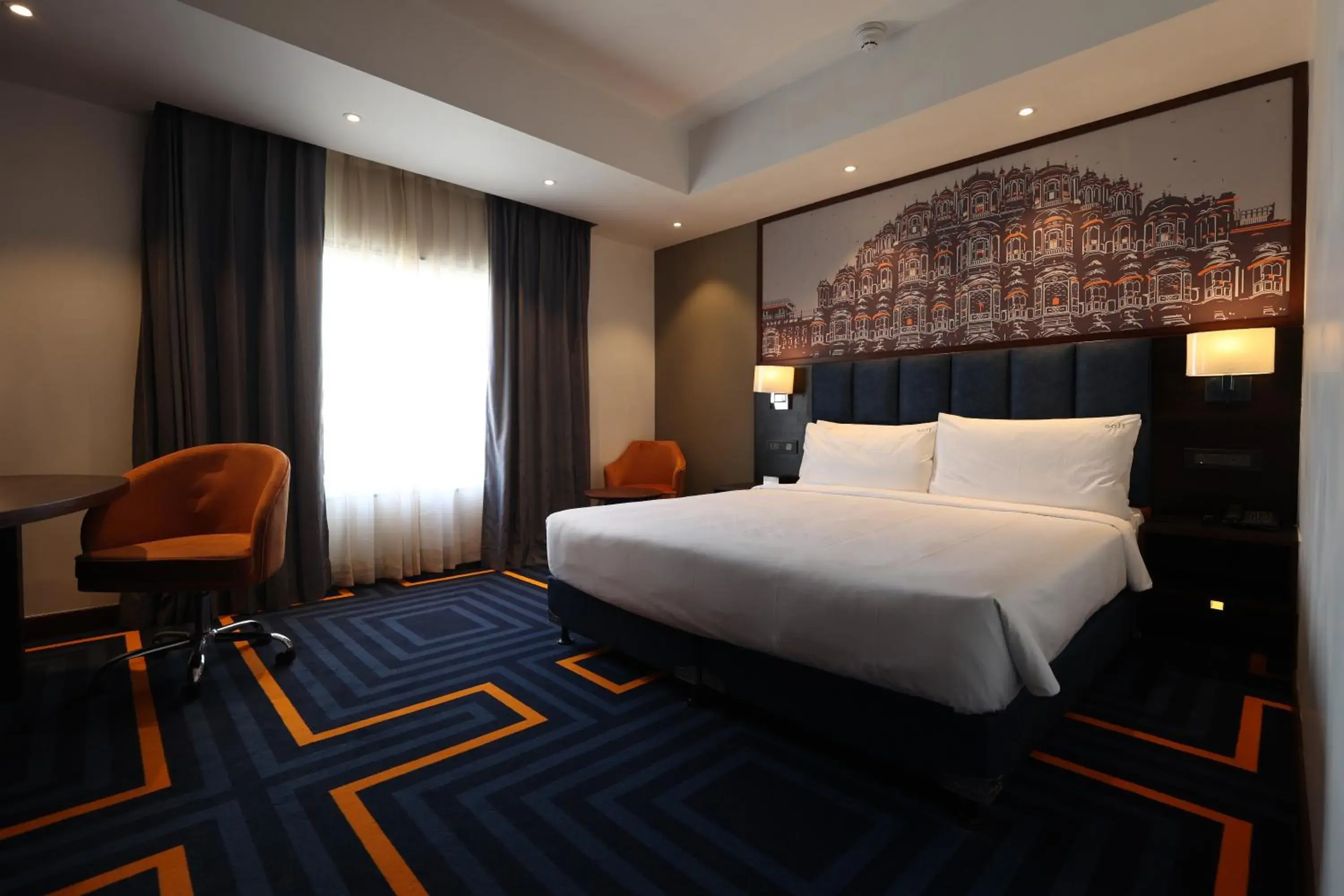 Photo of the whole room, Bed in Holiday Inn Express & Suites Jaipur Gopalpura by IHG Photo of the whole room, Bed in Holiday Inn Express & Suites Jaipur Gopalpura by IHG