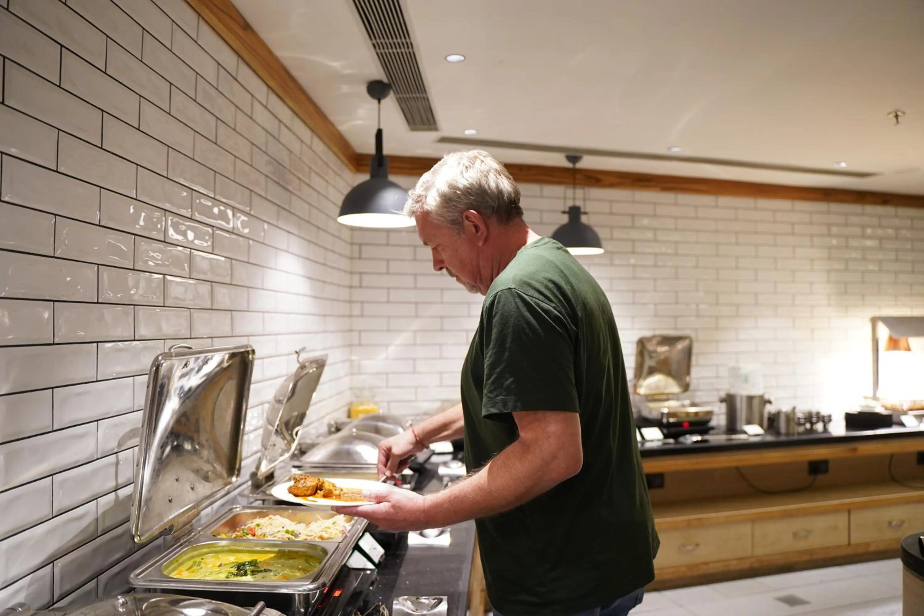 Food in Holiday Inn Express & Suites Jaipur Gopalpura by IHG